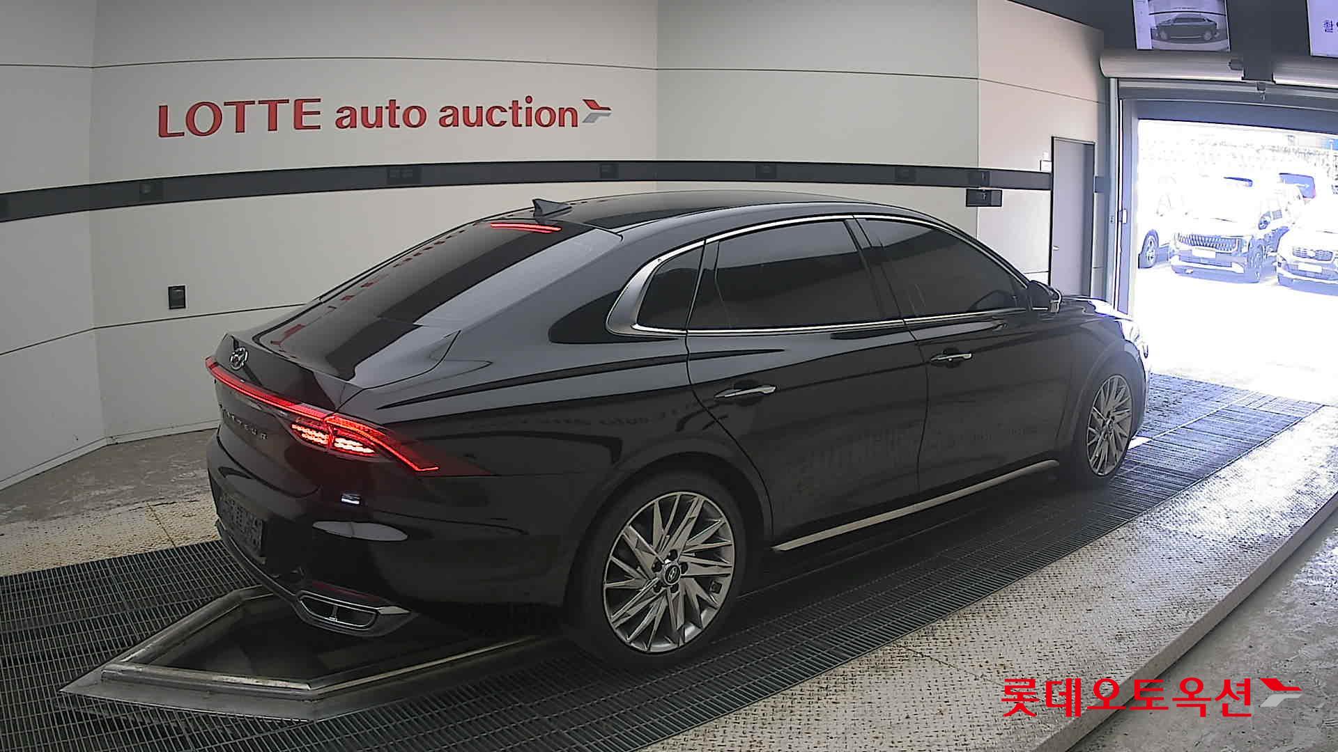 2022 - hyundai grandeur