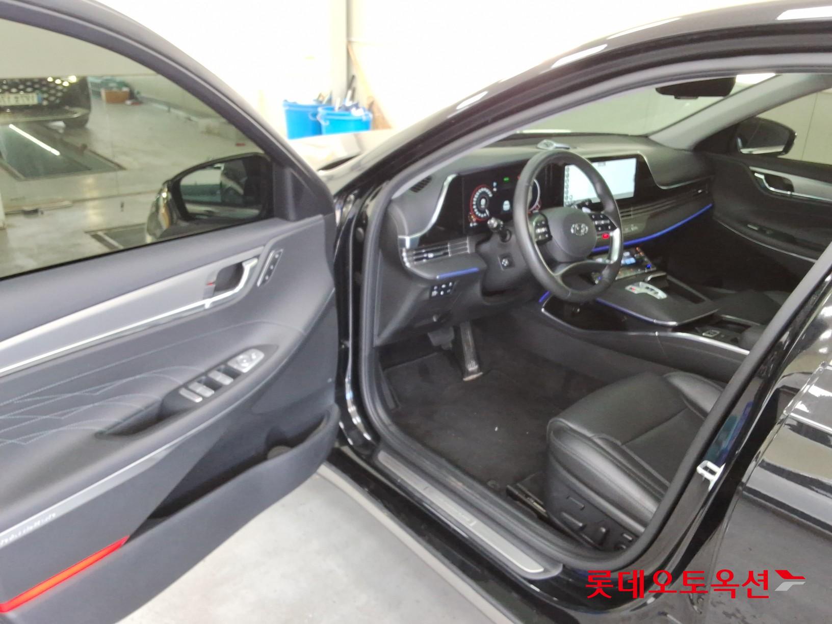 2022 - hyundai grandeur