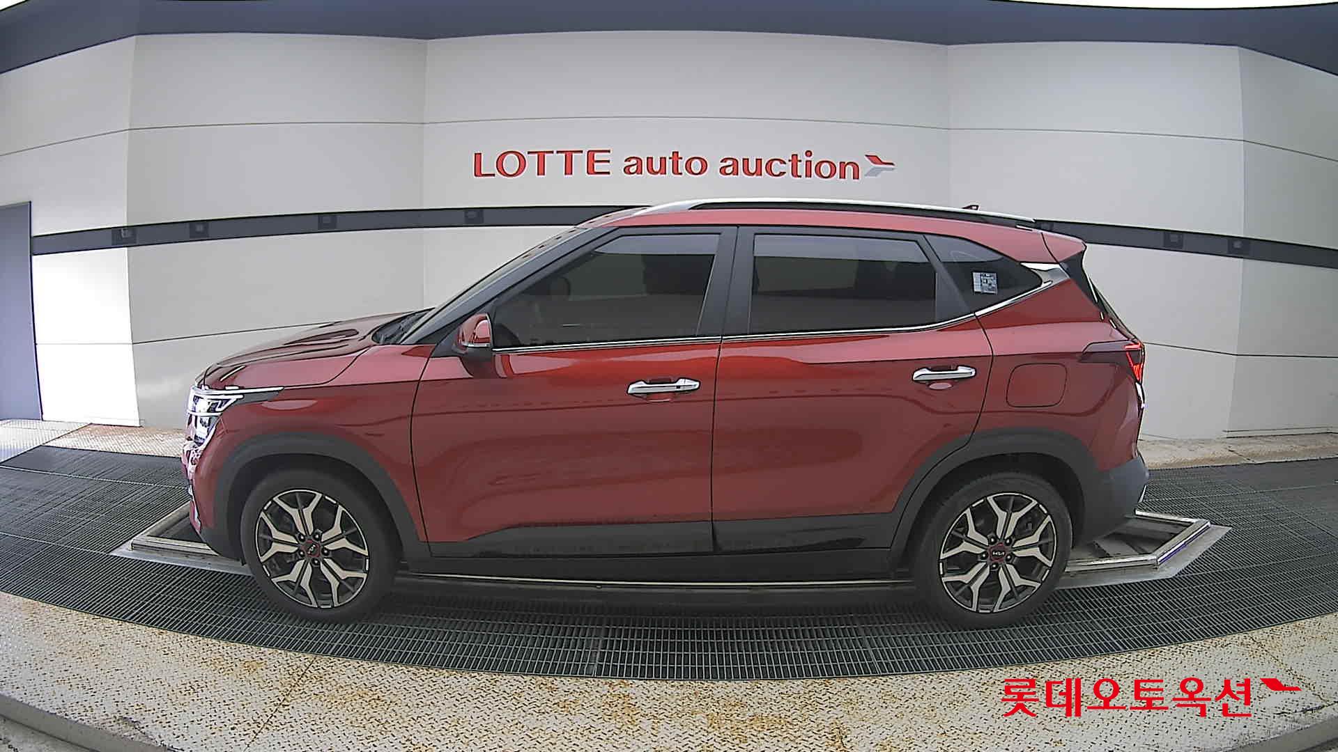 2023 - kia seltos