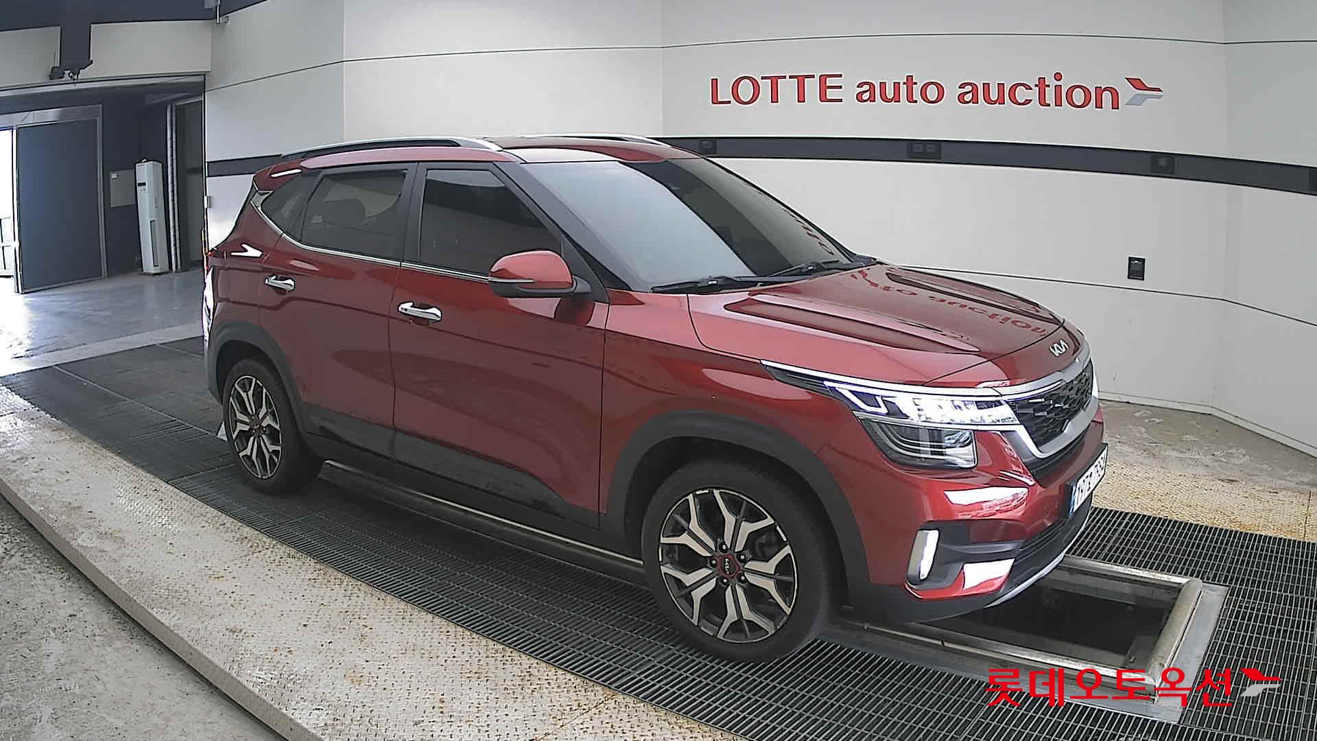 2023 - kia seltos