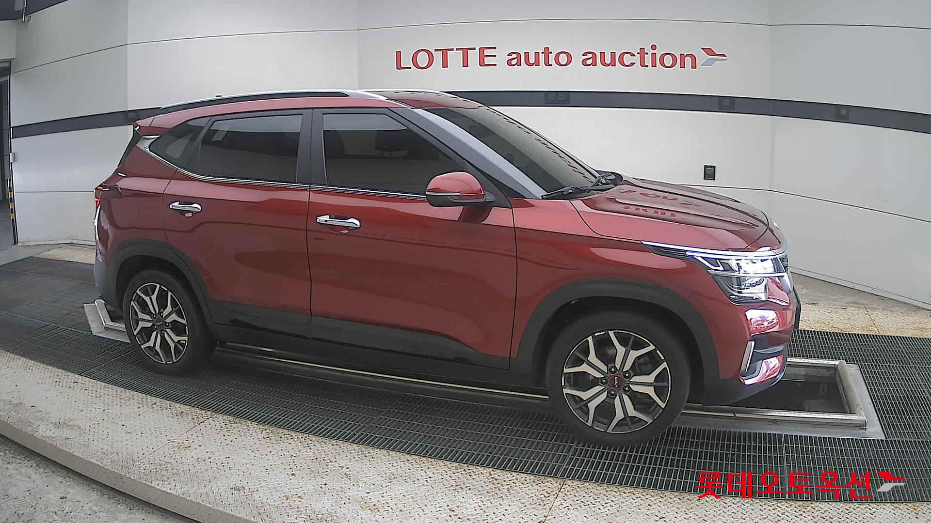 2023 - kia seltos