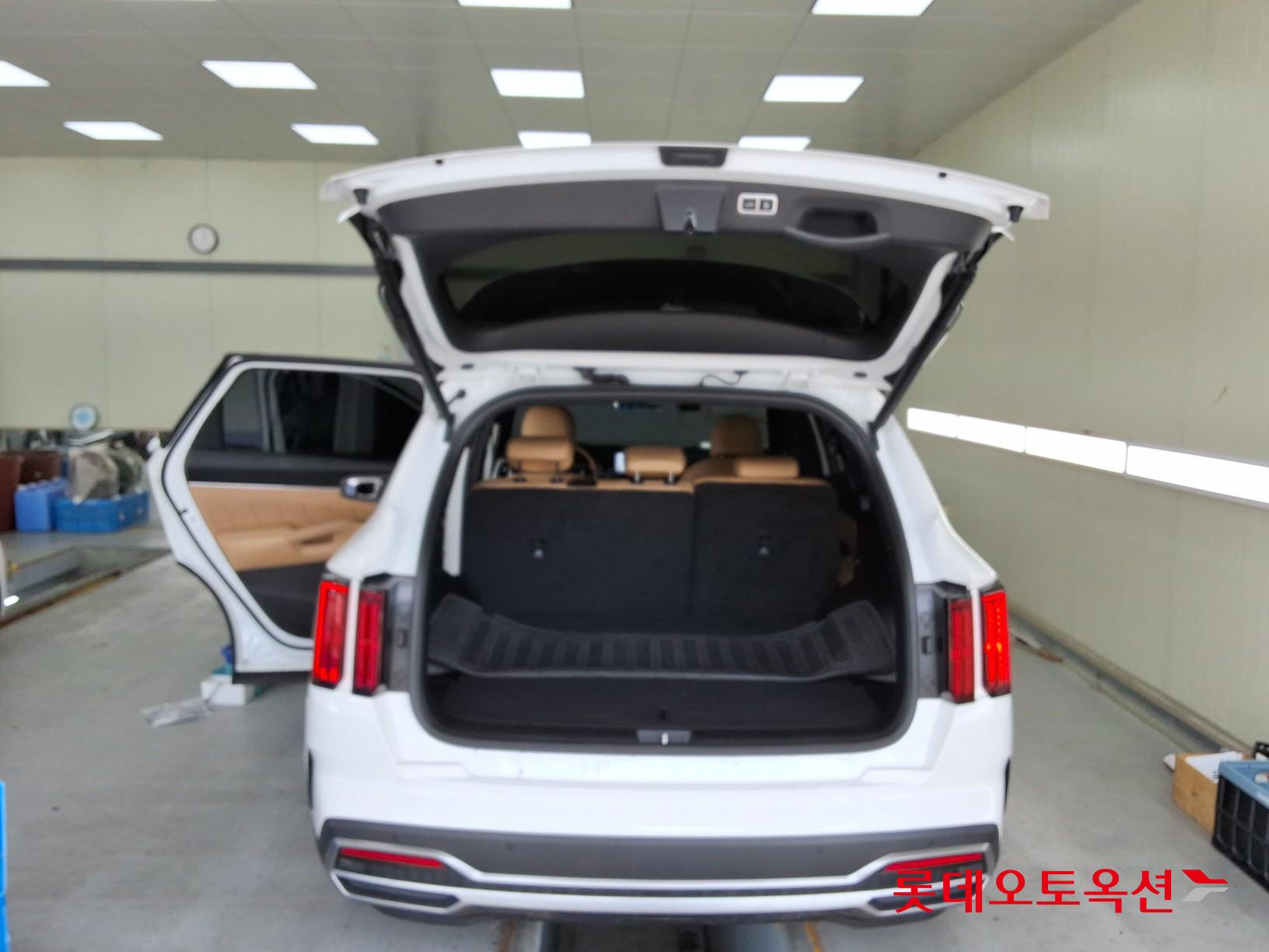 2023 - kia sorento