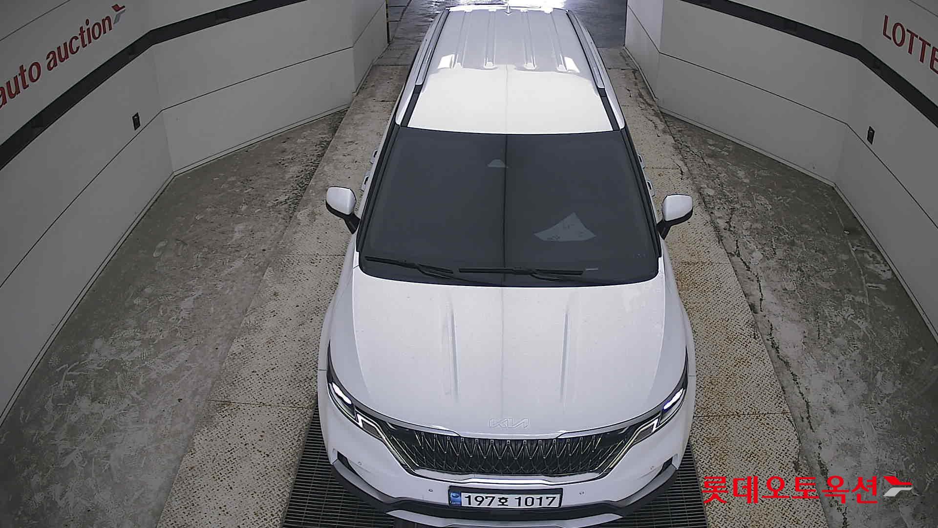 2023 - kia carnival