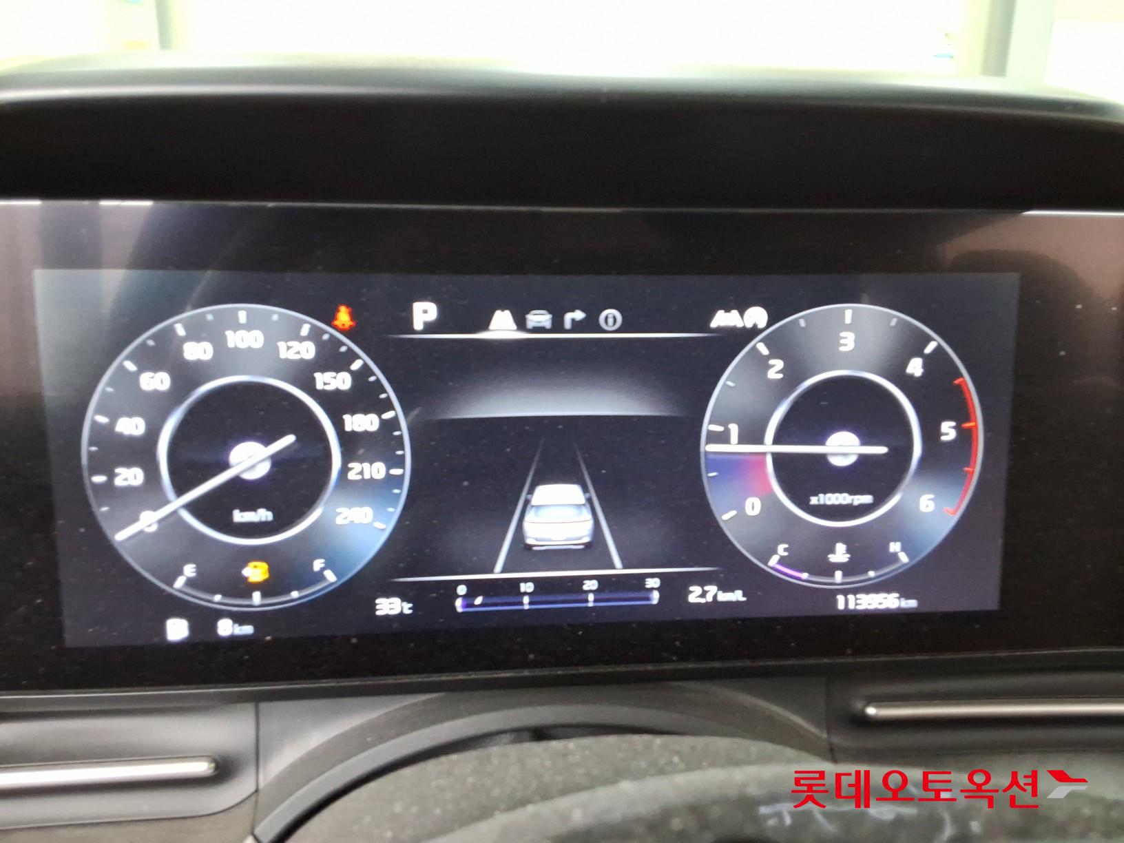 2023 - kia carnival