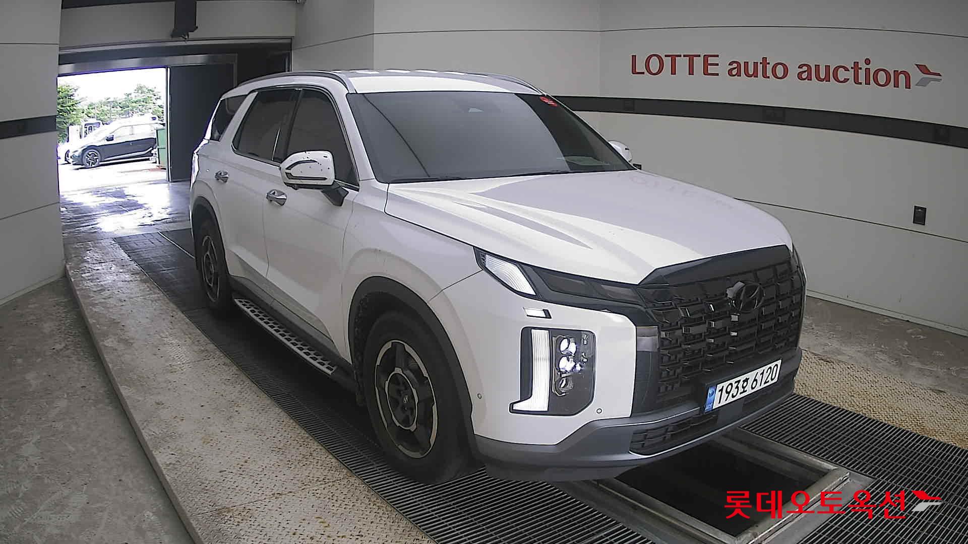 هيونداي باليسيد 2023 AT