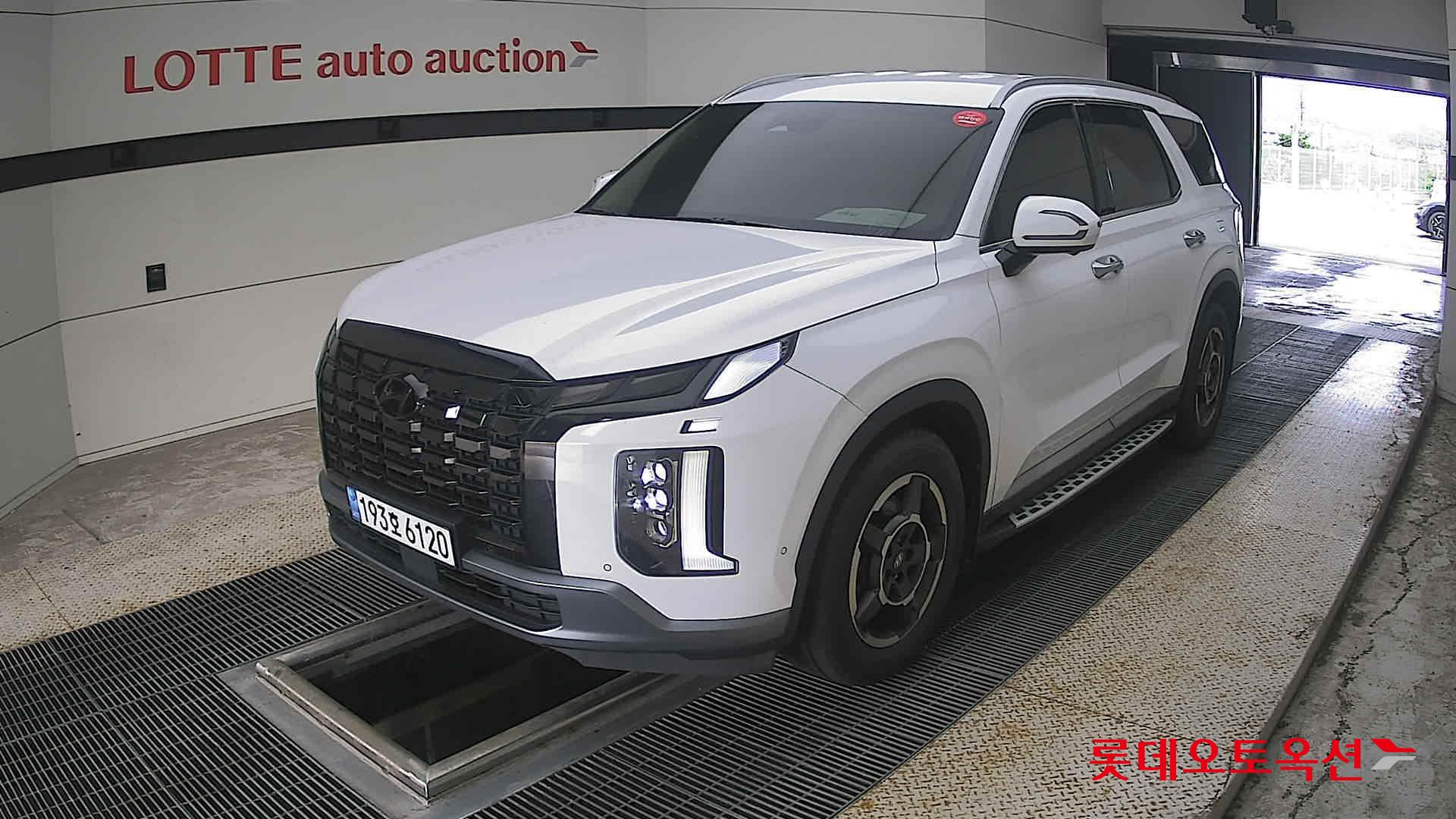 هيونداي باليسيد 2023 AT