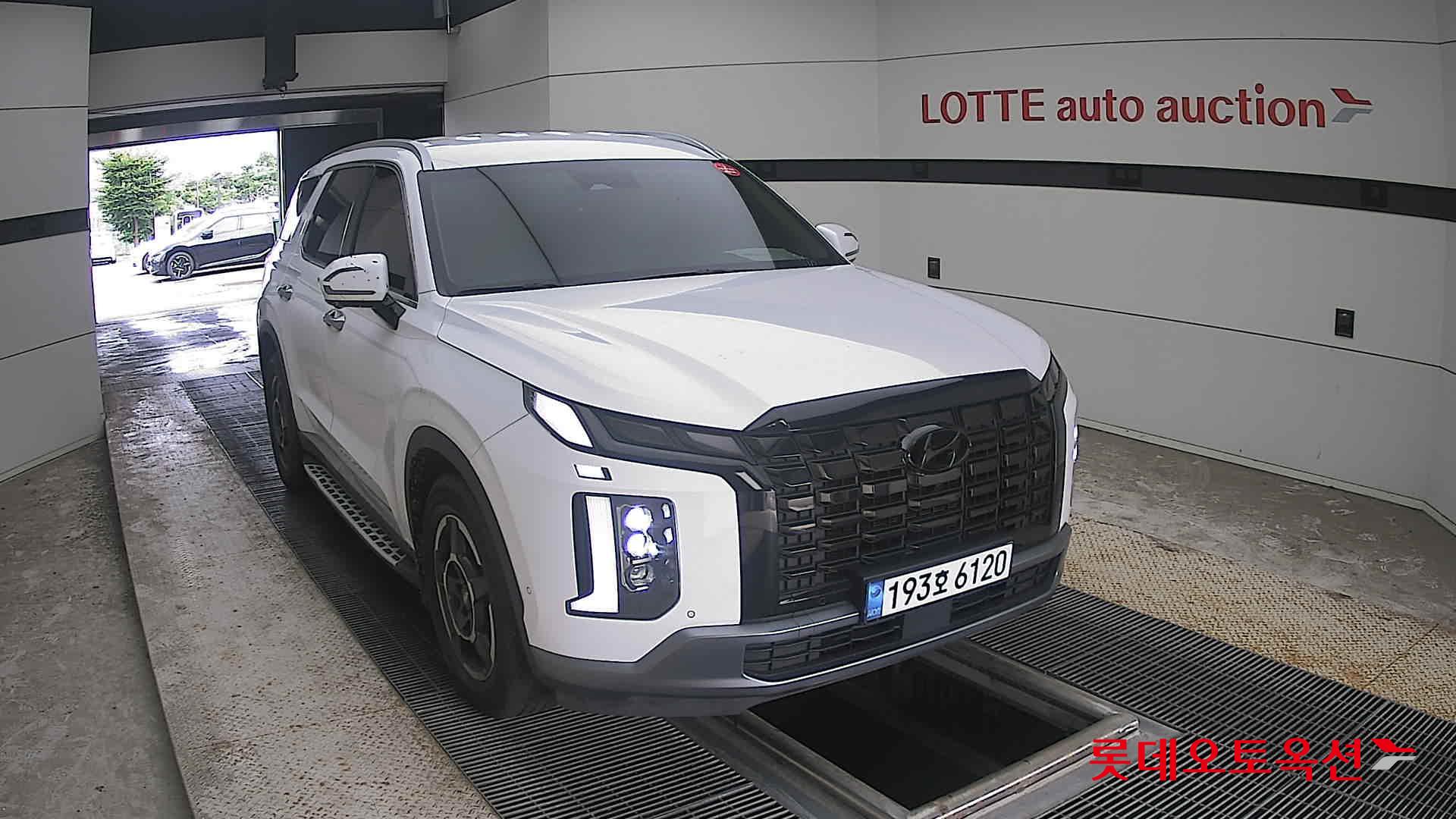 هيونداي باليسيد 2023 AT