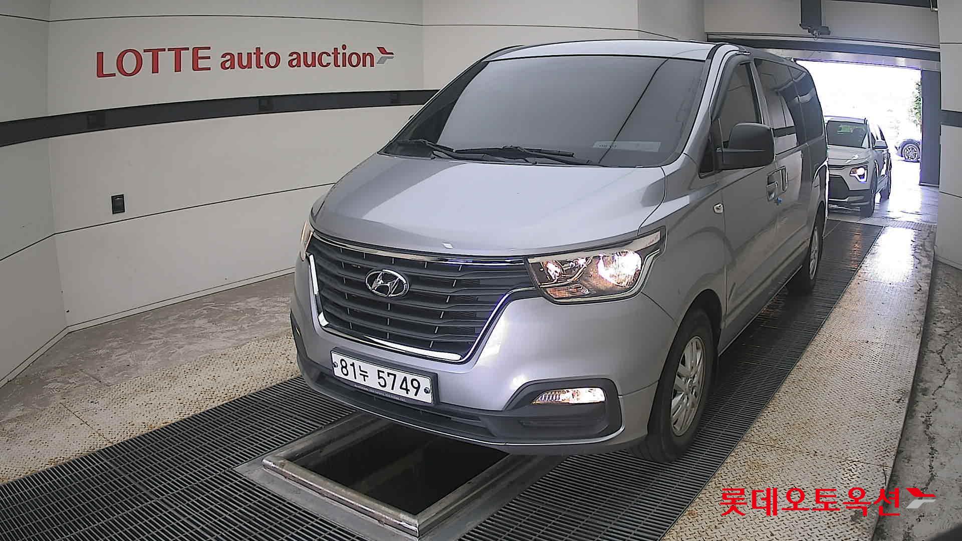 2021 - hyundai grand starex