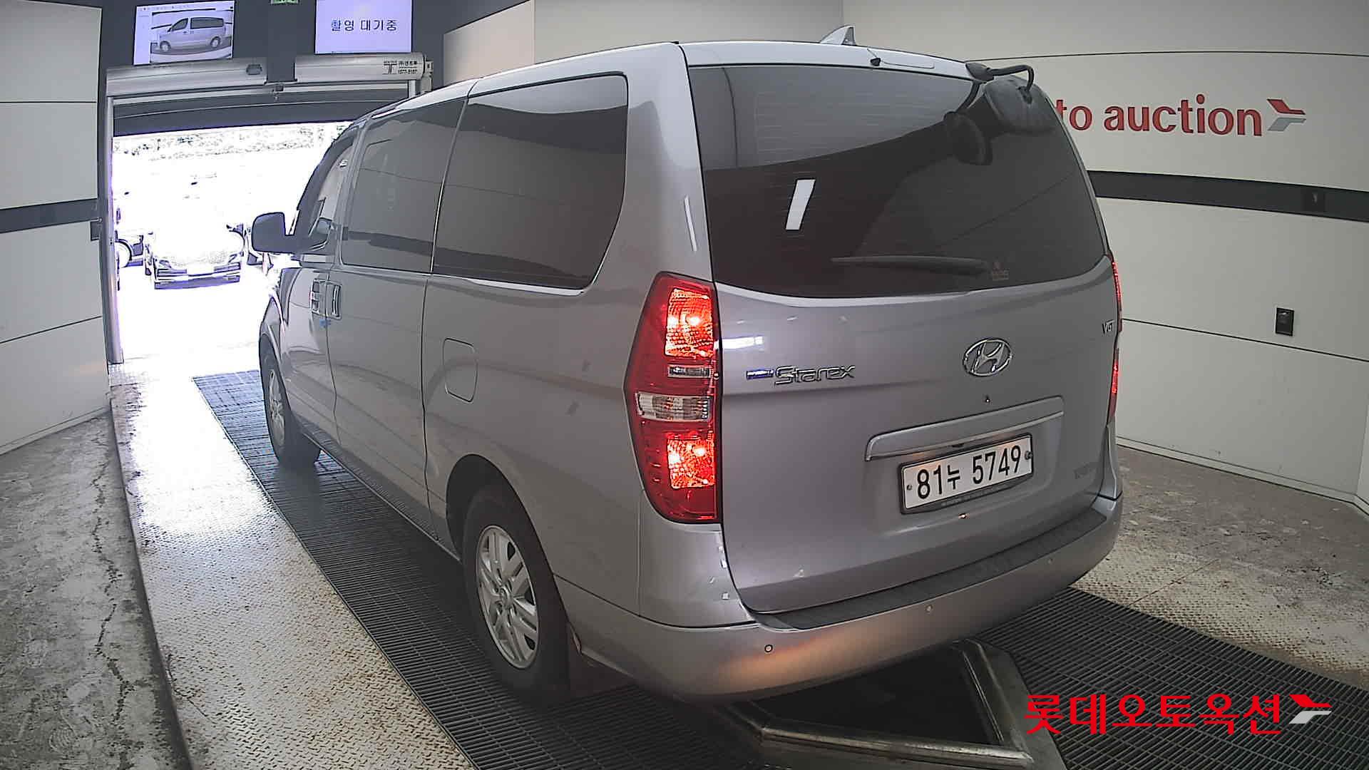 2021 - hyundai grand starex