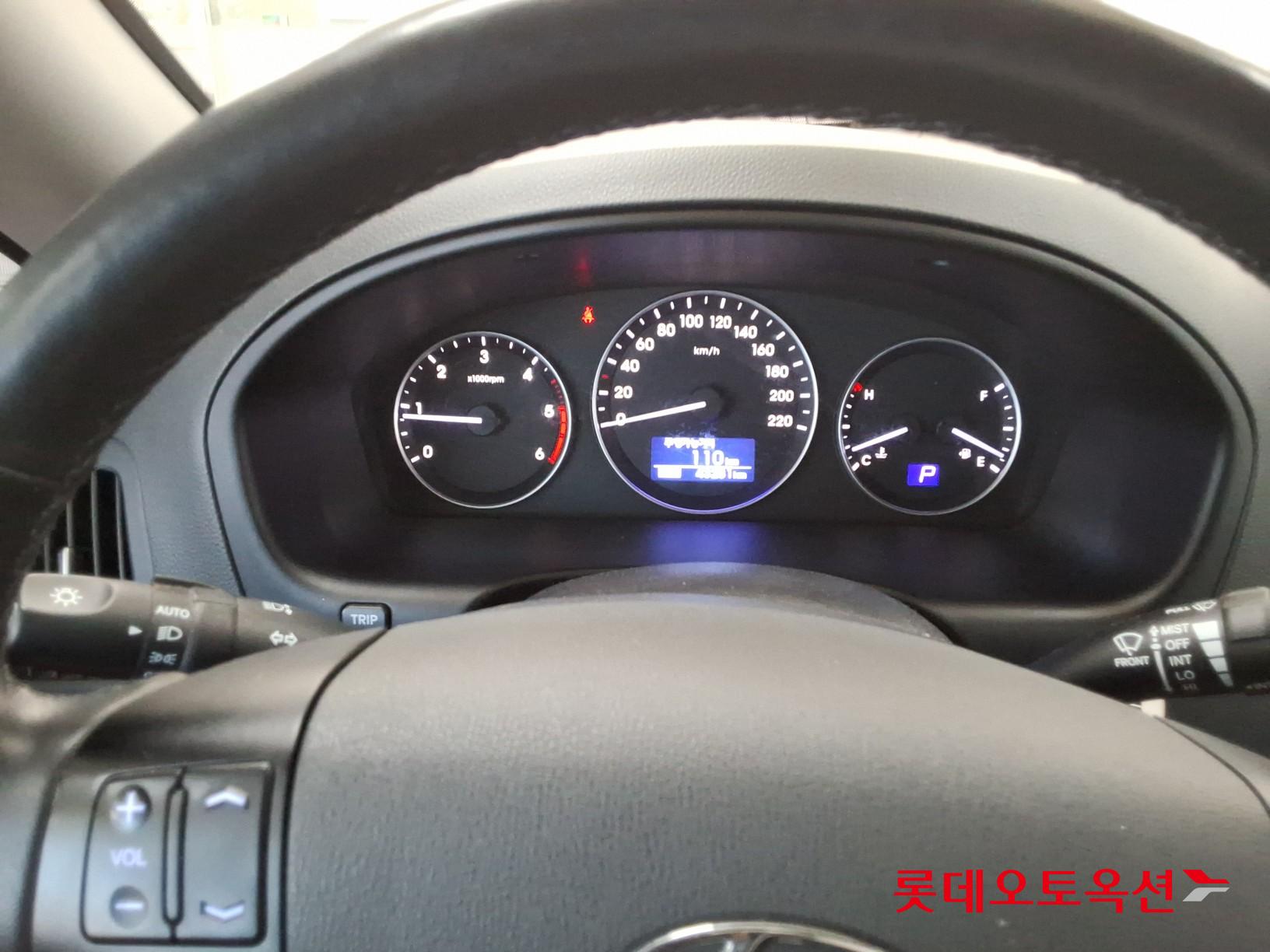 2021 - hyundai grand starex