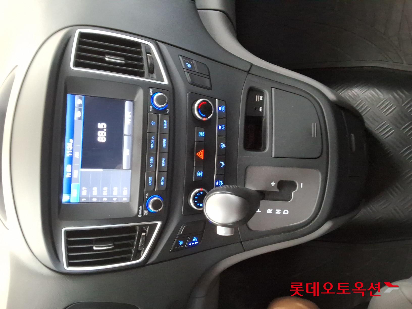 2021 - hyundai grand starex