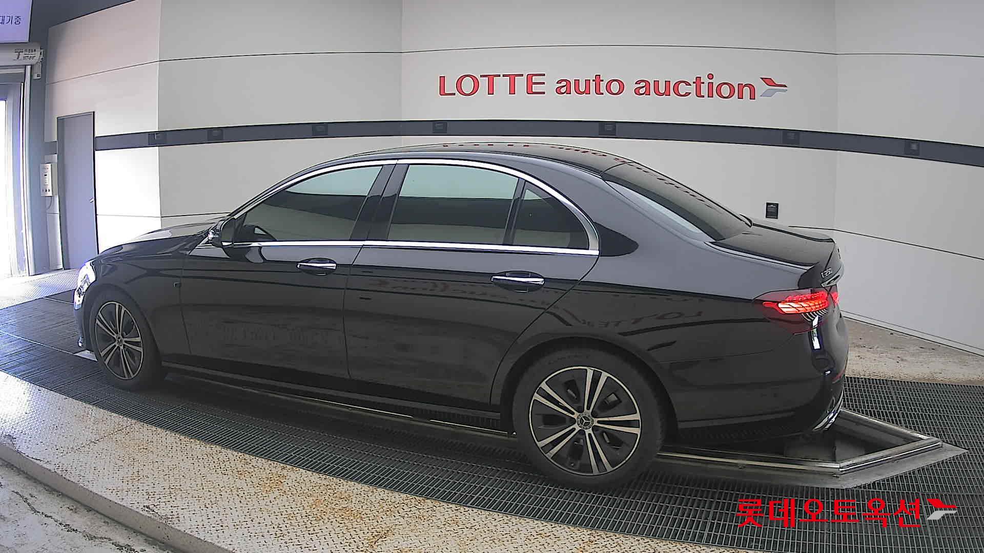 مرسيدس بنز E250 2021