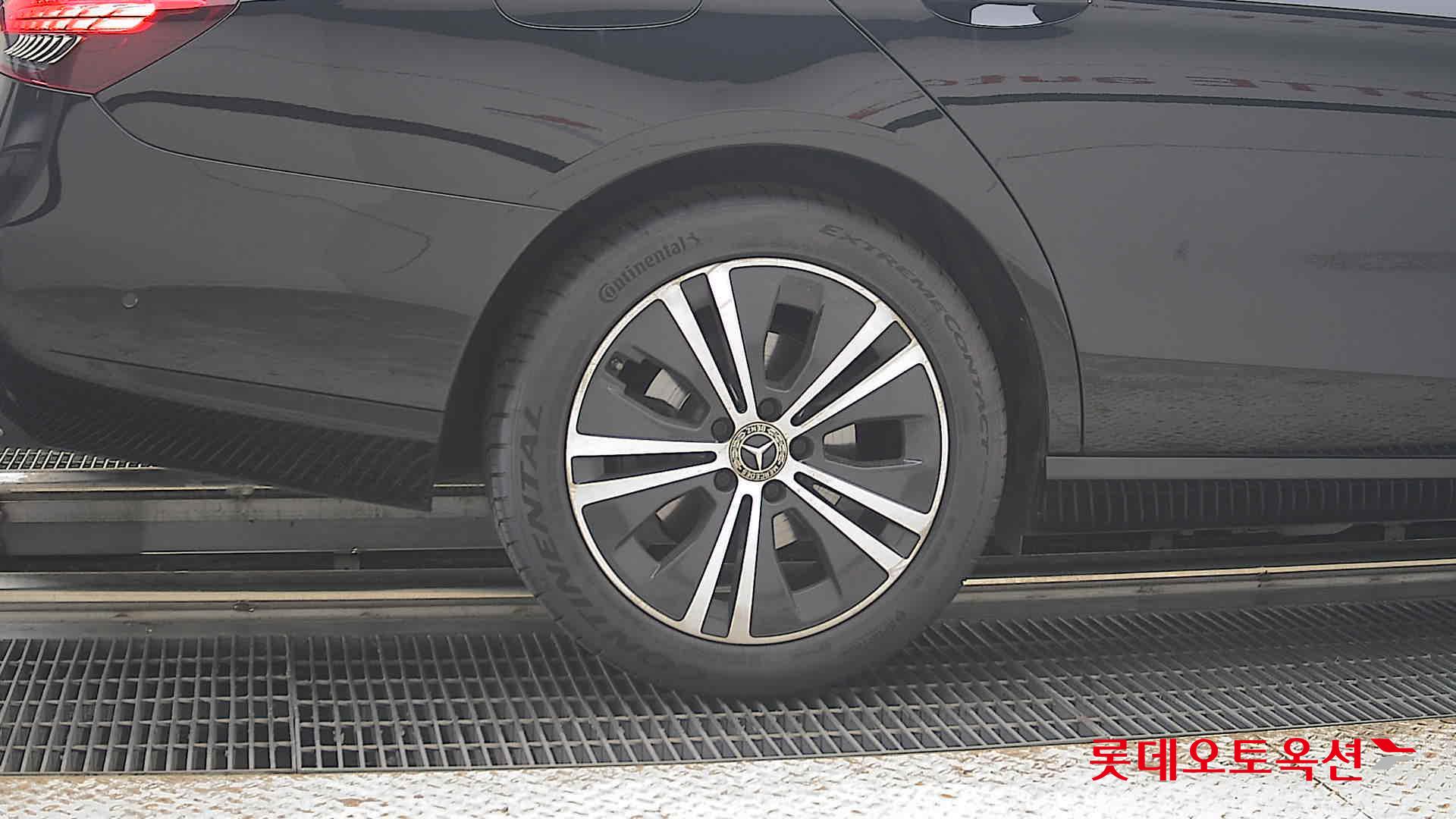 مرسيدس بنز E250 2021