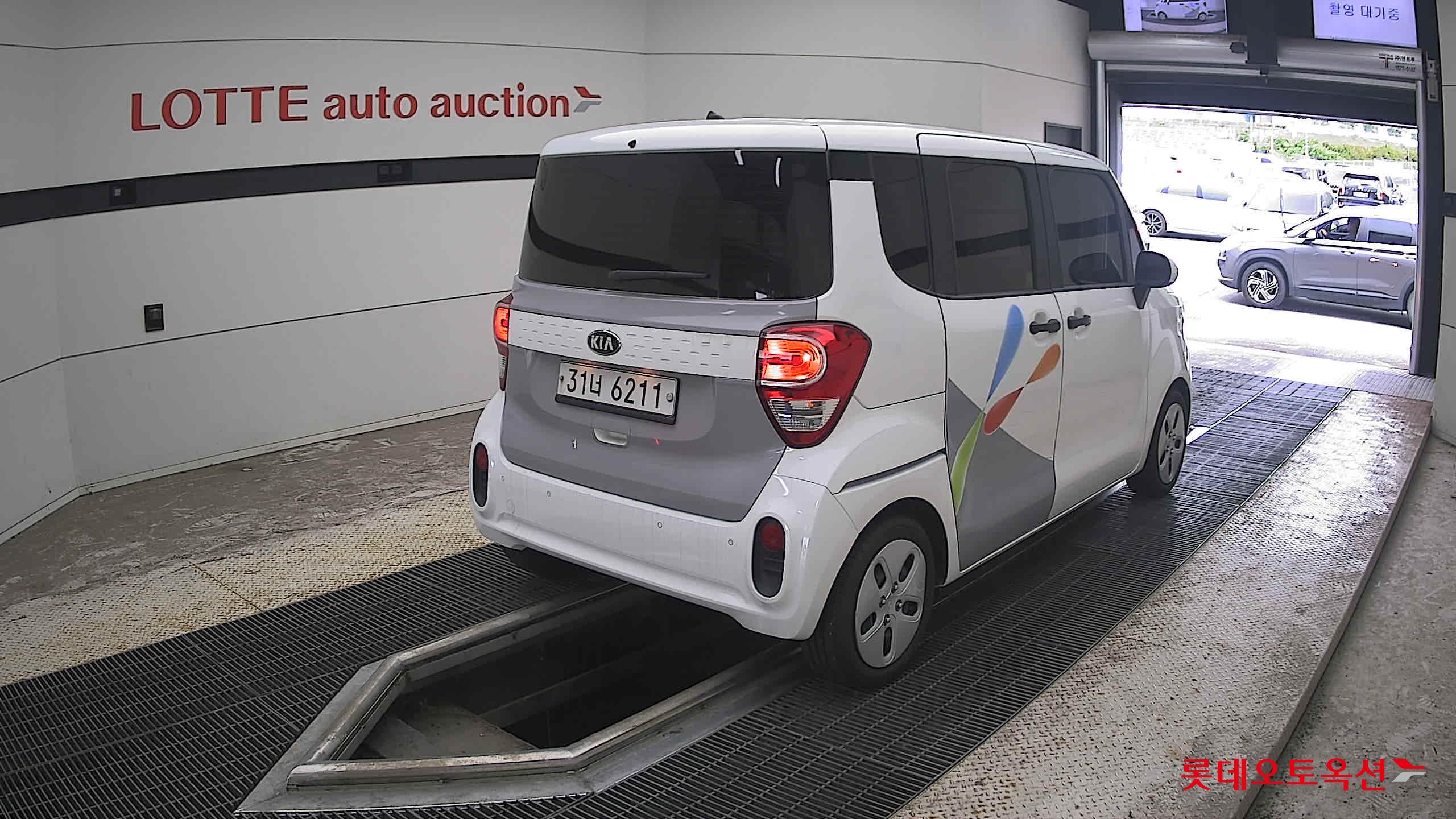 2019 - kia ray
