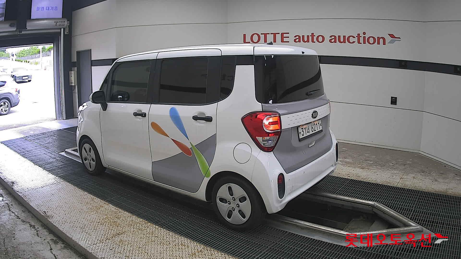 2019 - kia ray