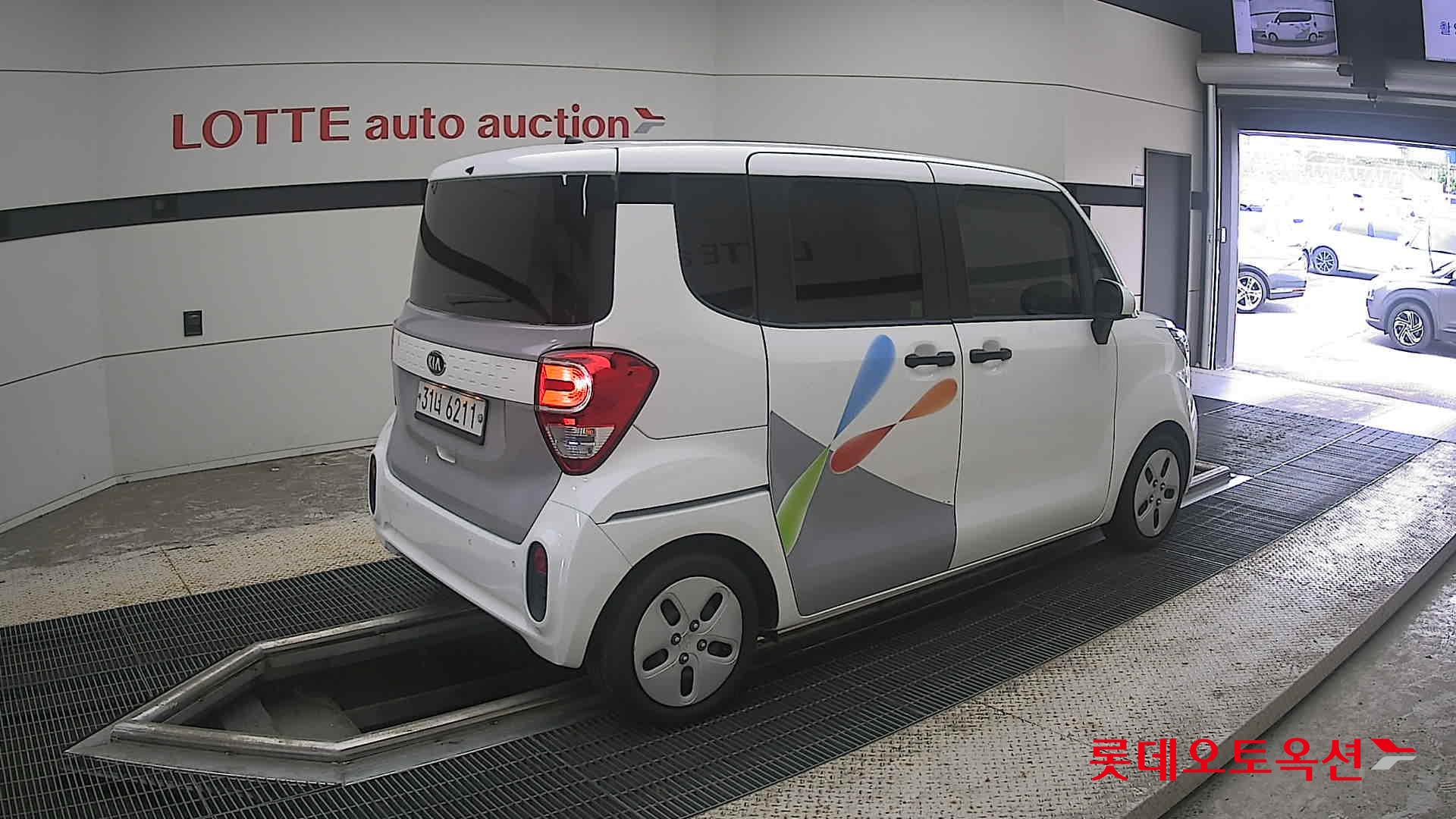 2019 - kia ray