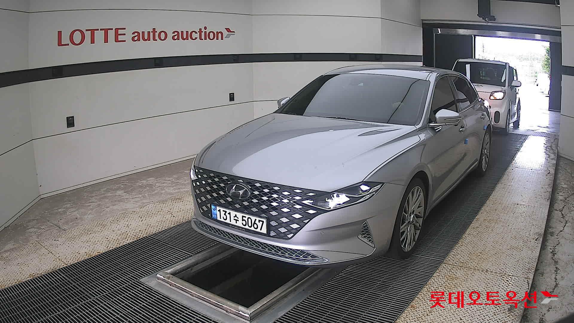 2020 - hyundai grandeur