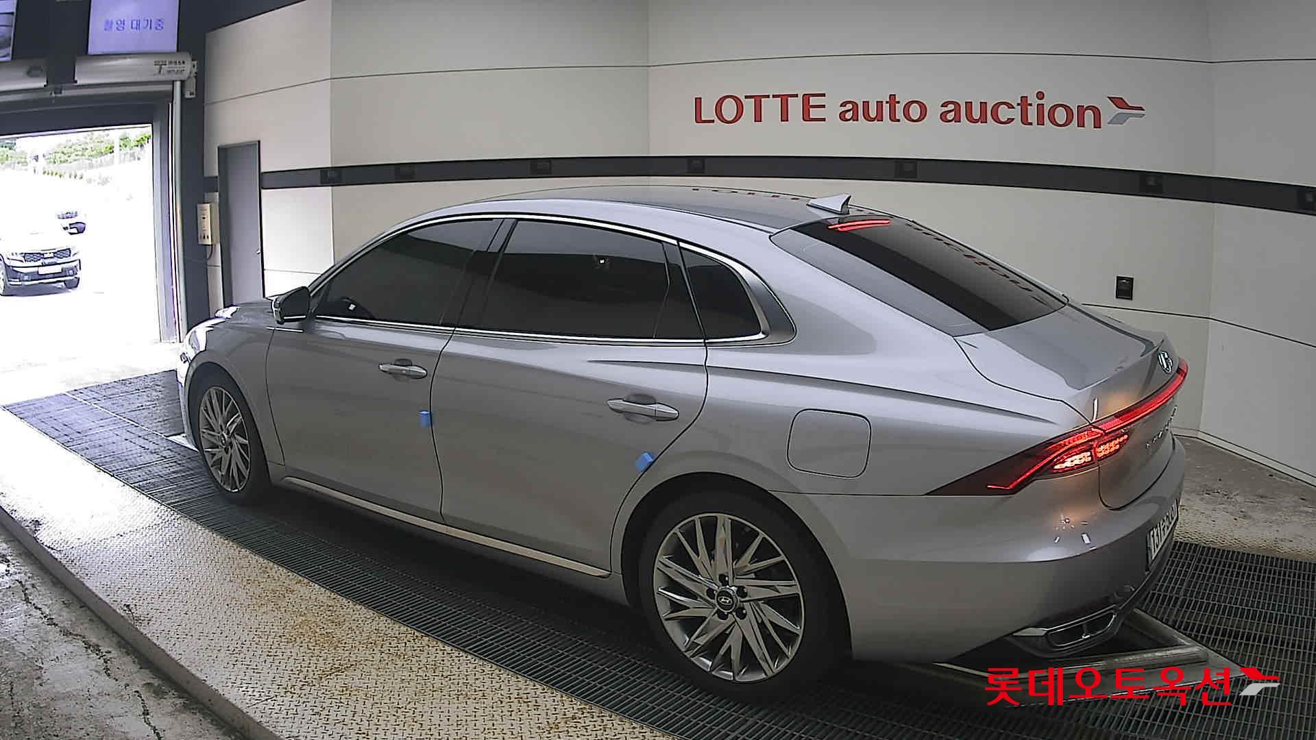 2020 - hyundai grandeur