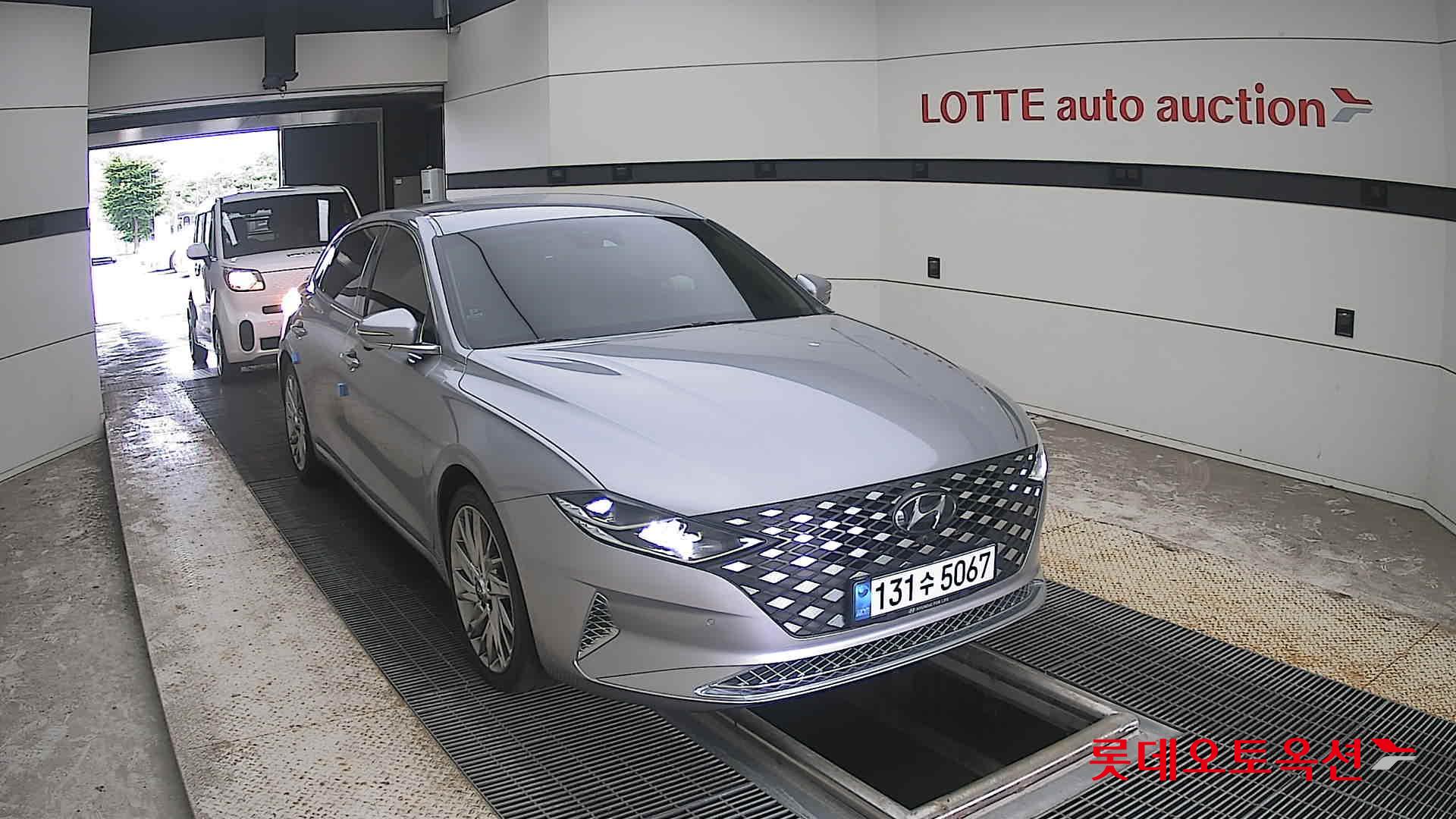 2020 - hyundai grandeur