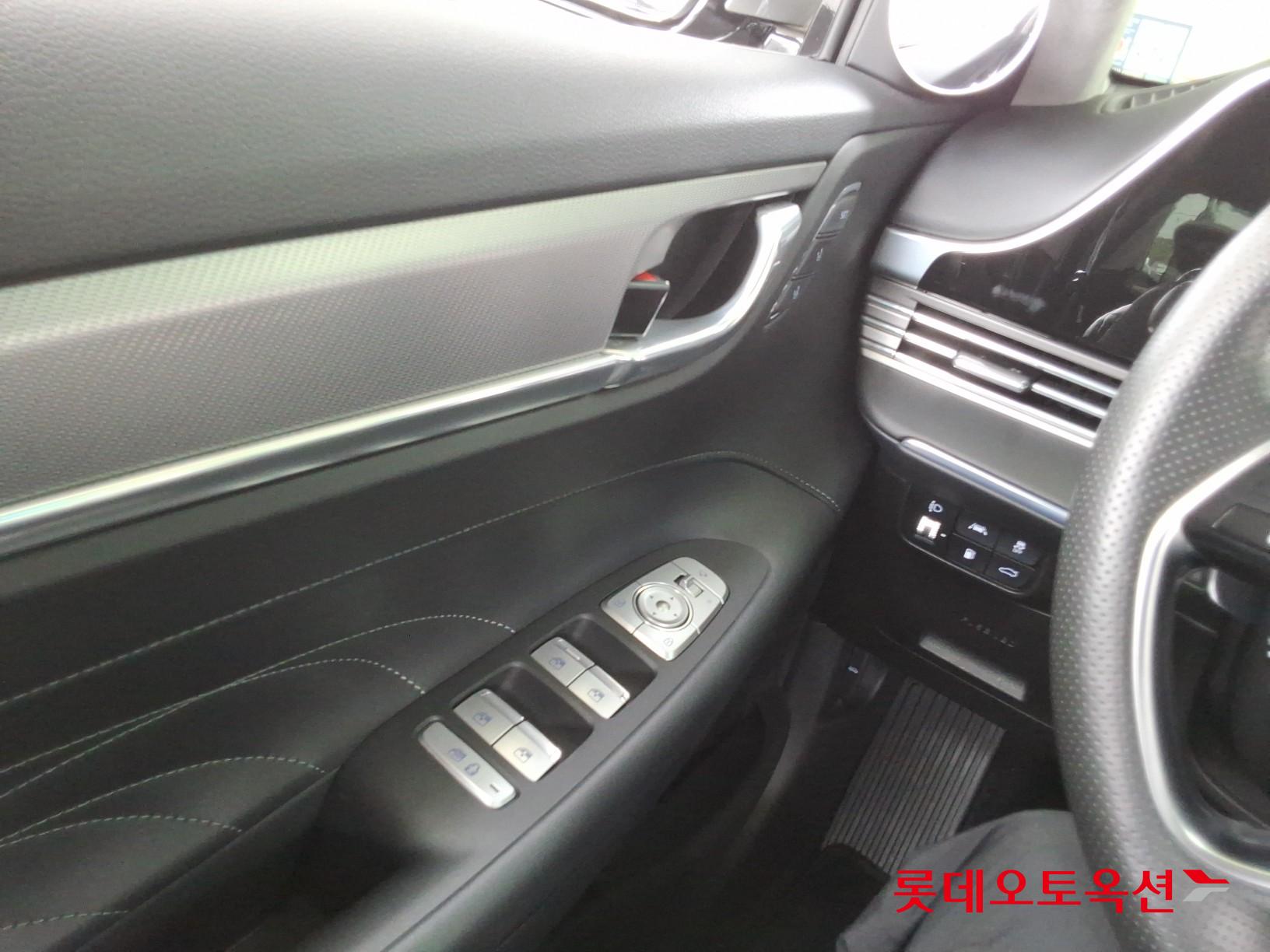 2020 - hyundai grandeur