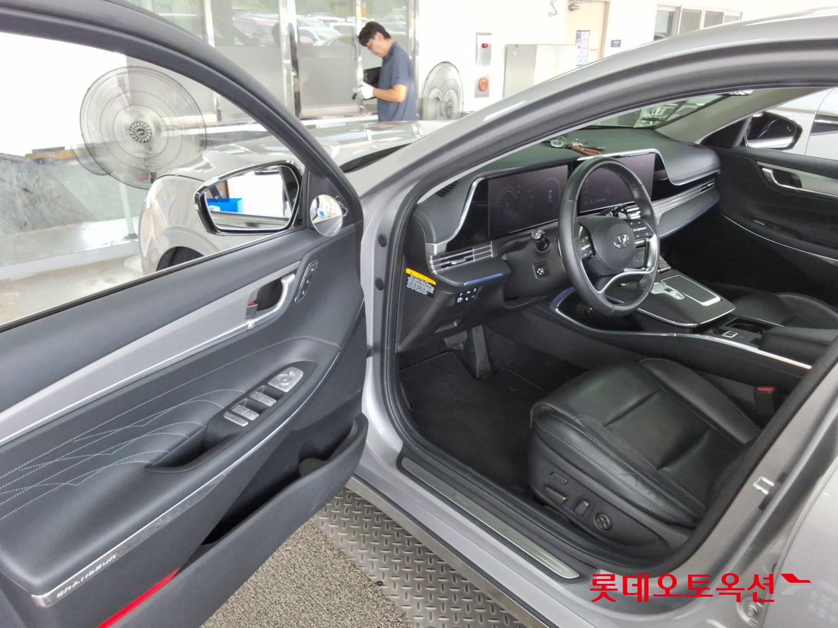 2020 - hyundai grandeur
