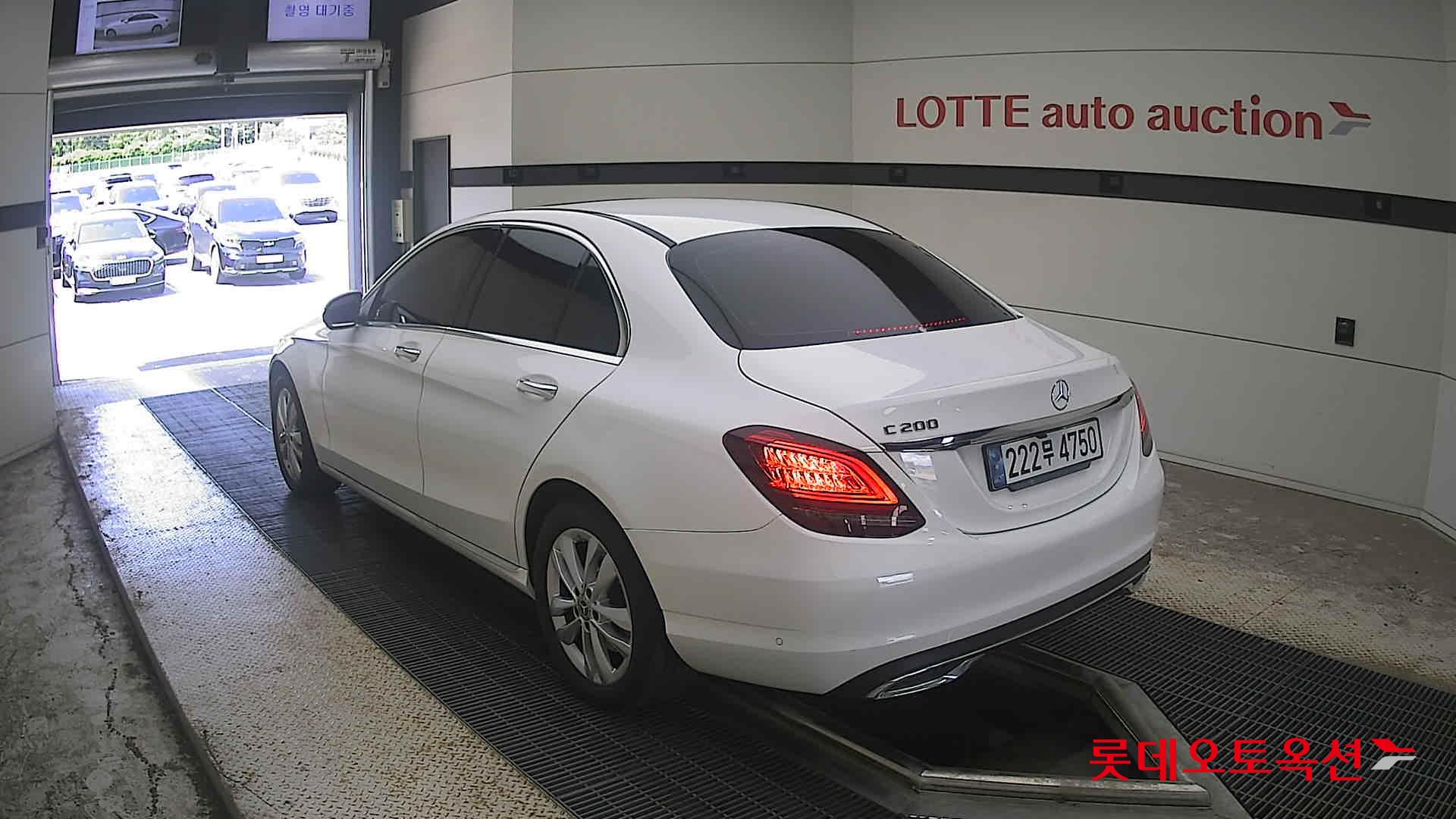 2020 - mercedes-benz c200