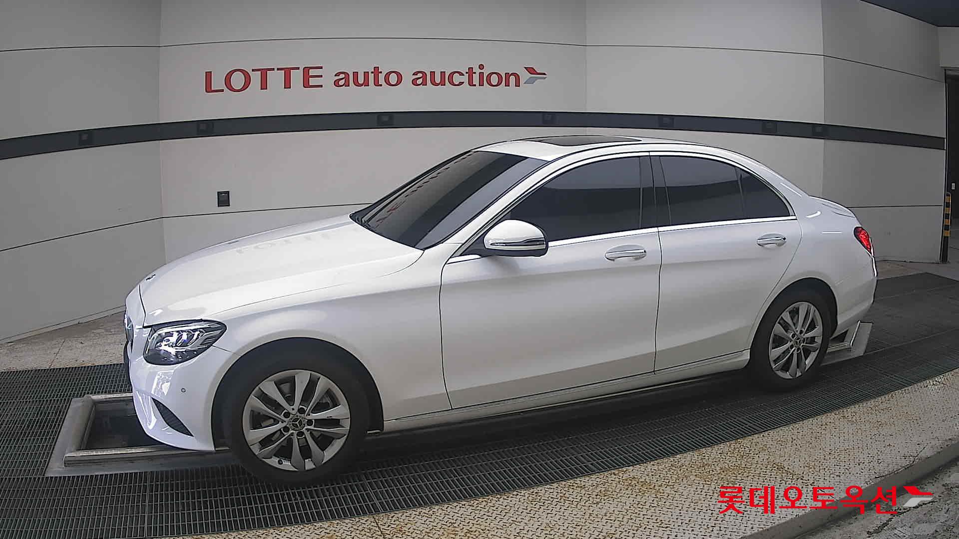 2020 - mercedes-benz c200