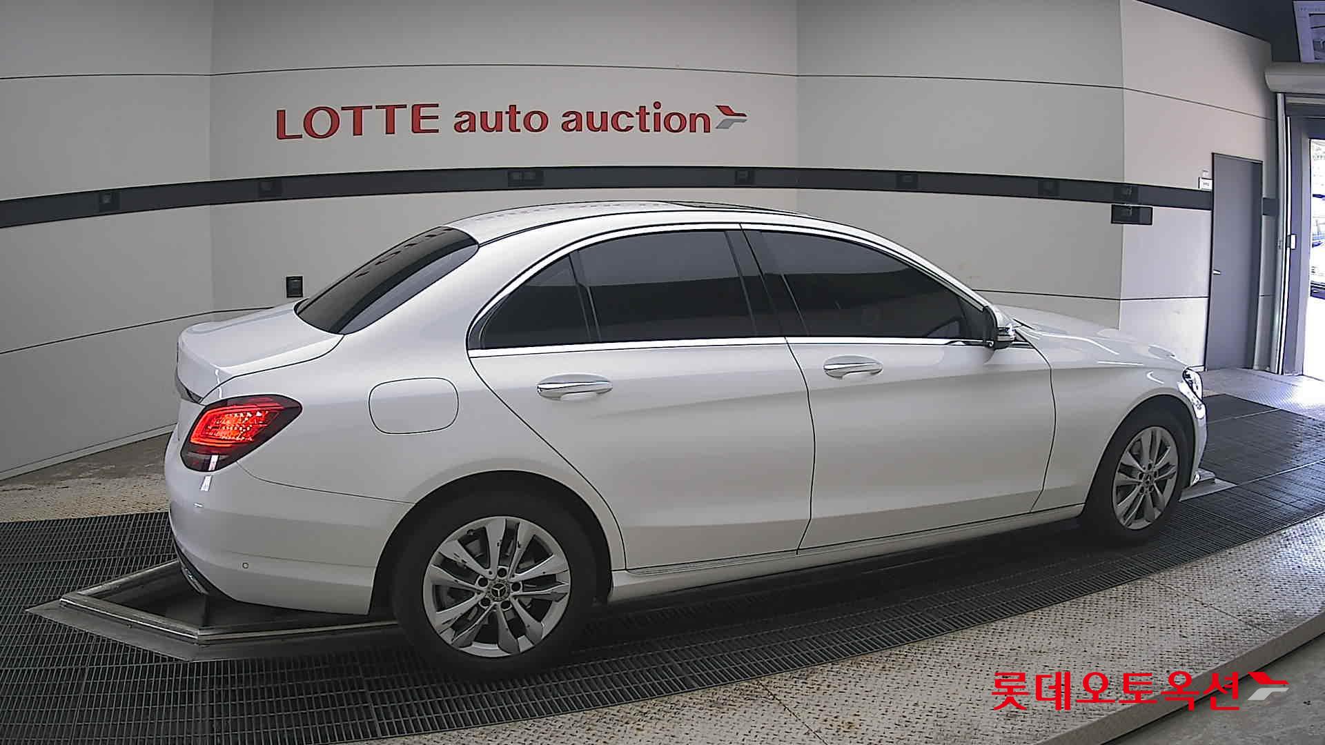 2020 - mercedes-benz c200