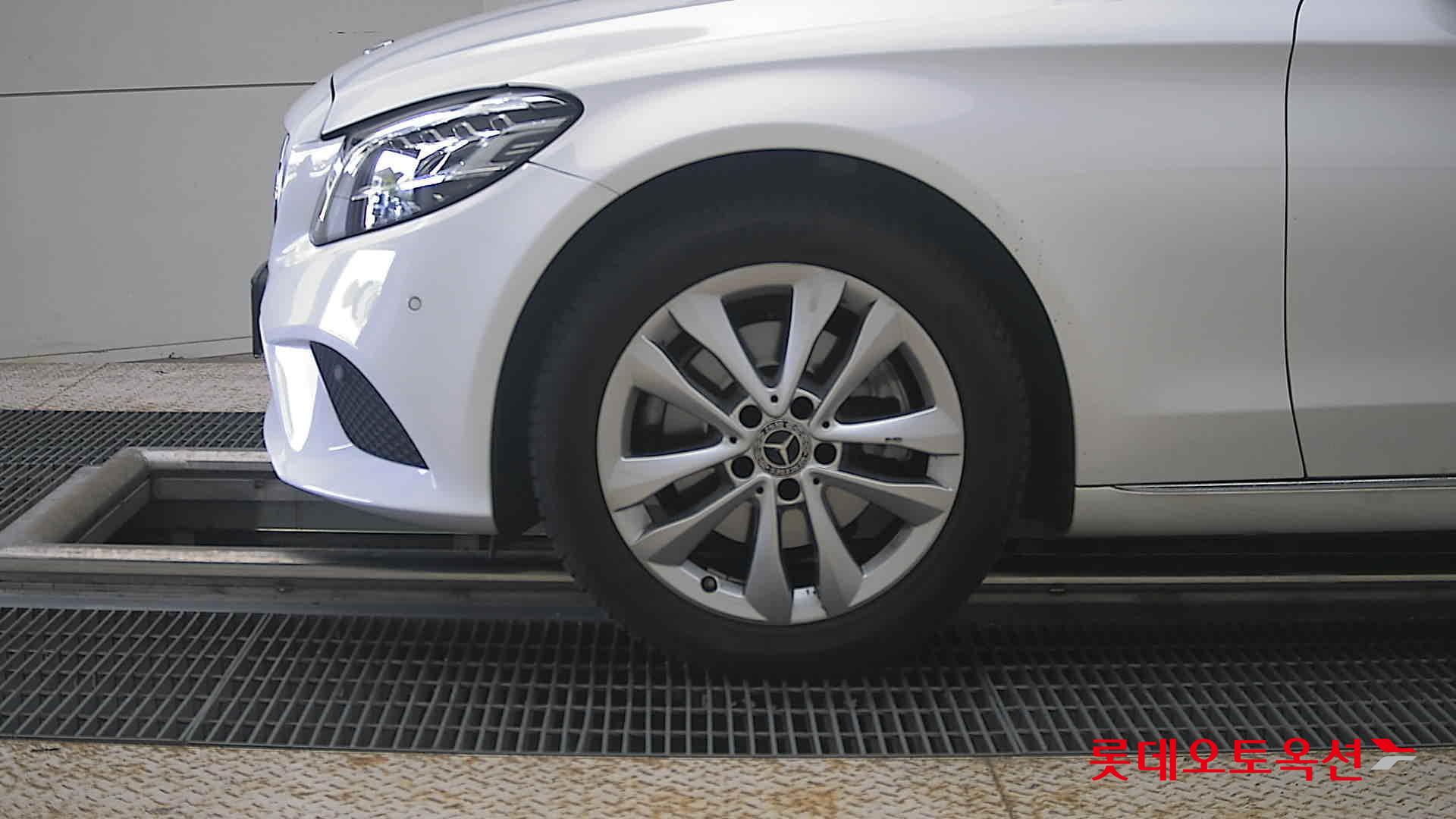 2020 - mercedes-benz c200