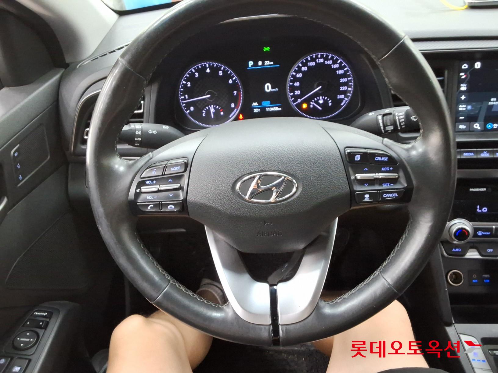 2019 - hyundai avante