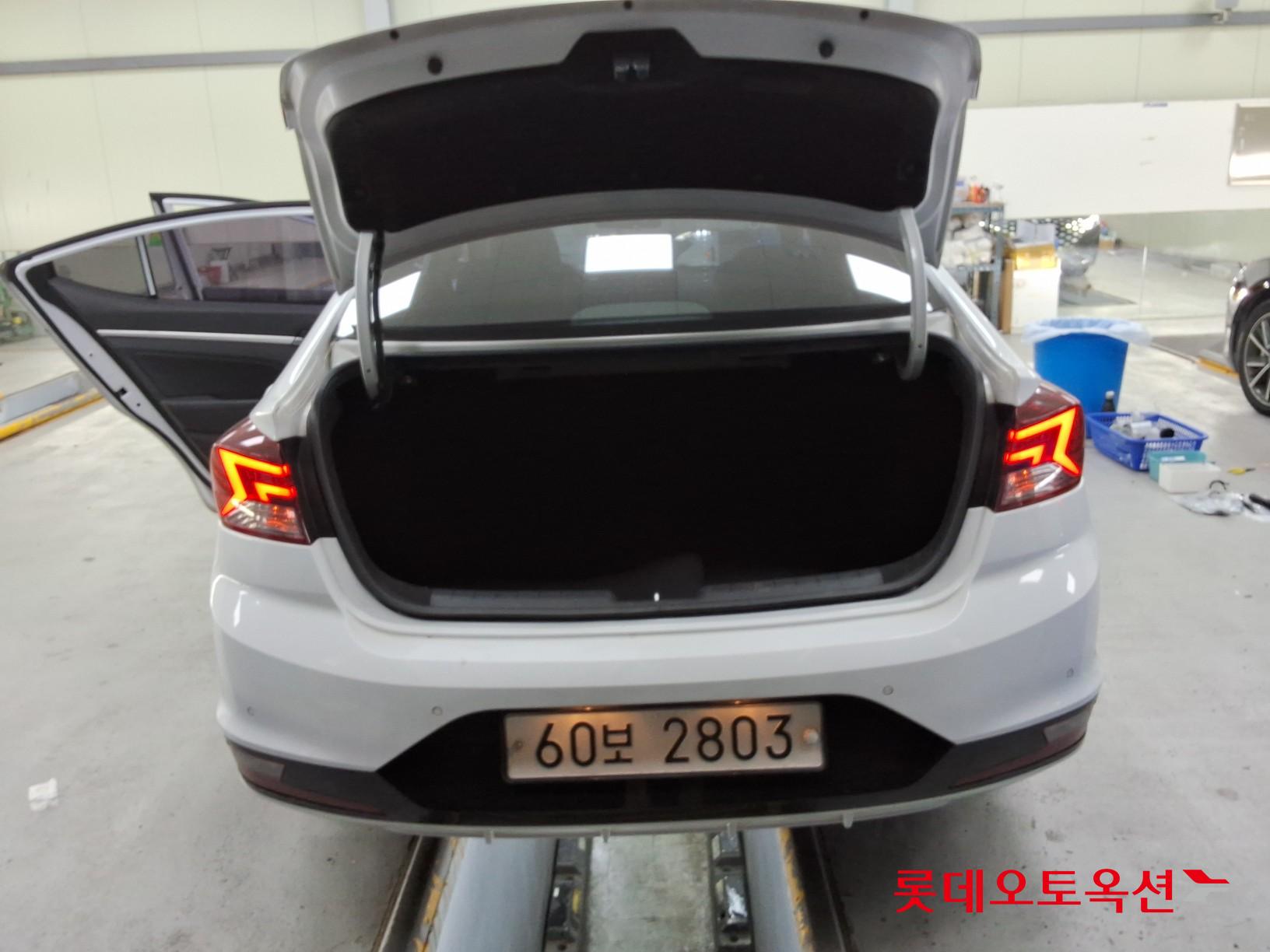 2019 - hyundai avante