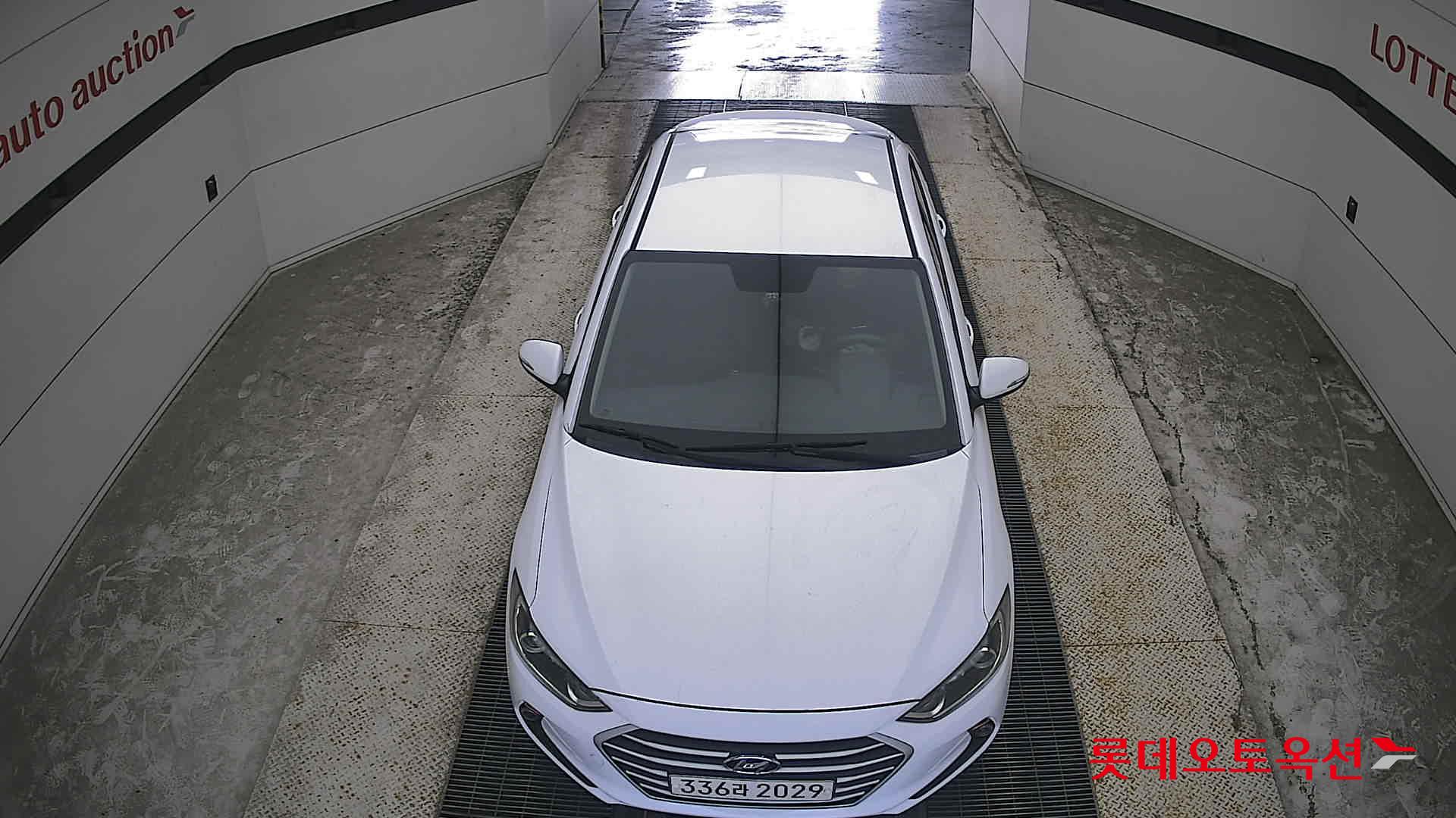 2018 - hyundai avante