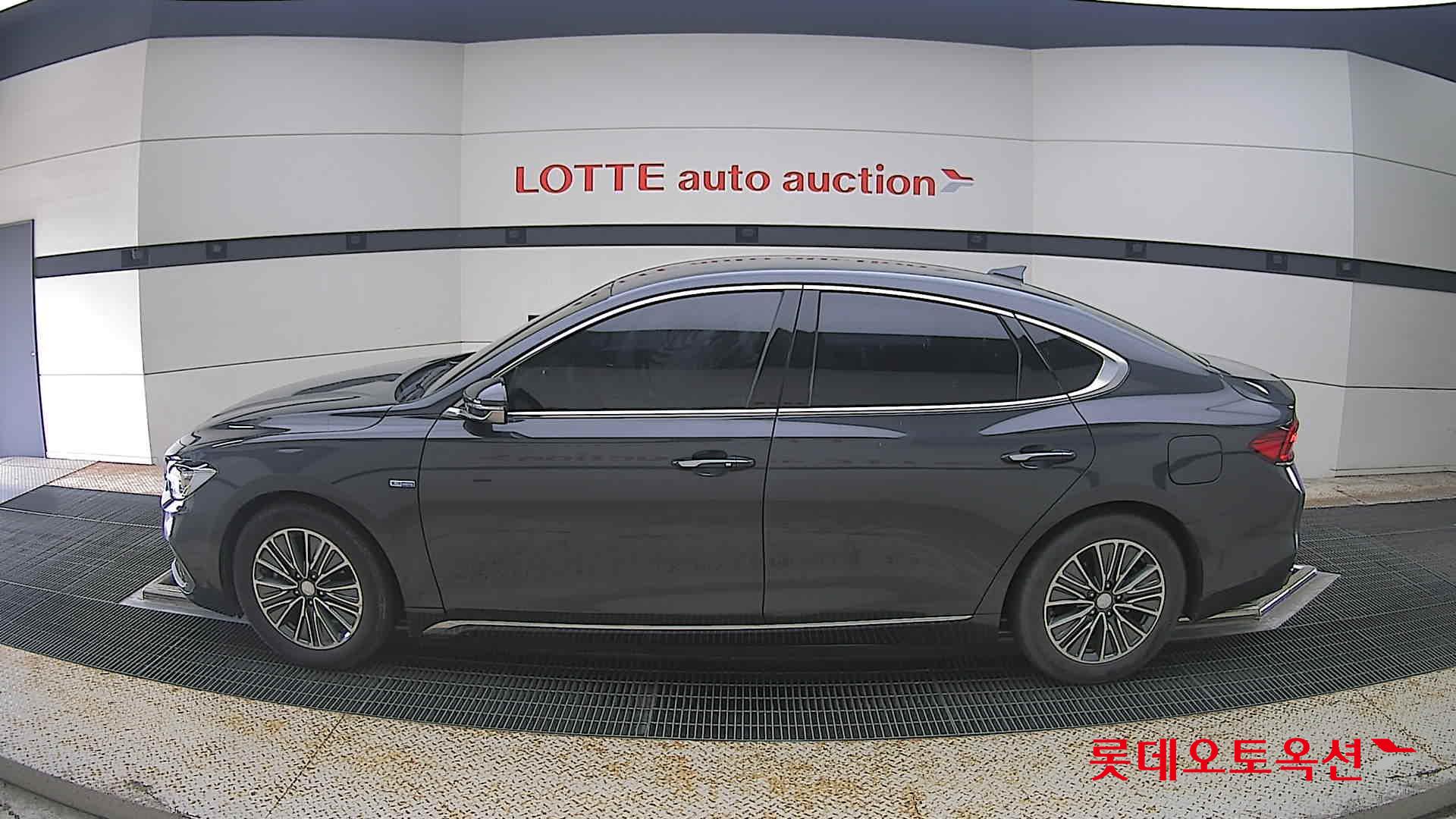 2018 - hyundai grandeur