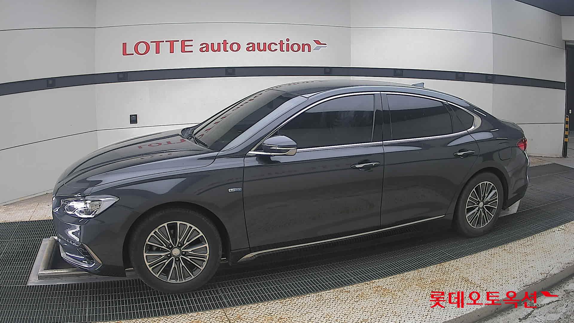 2018 - hyundai grandeur