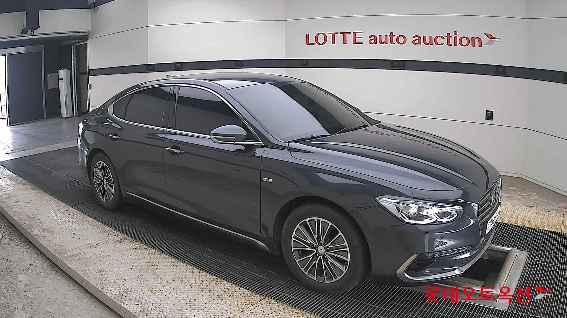 2018 - hyundai grandeur
