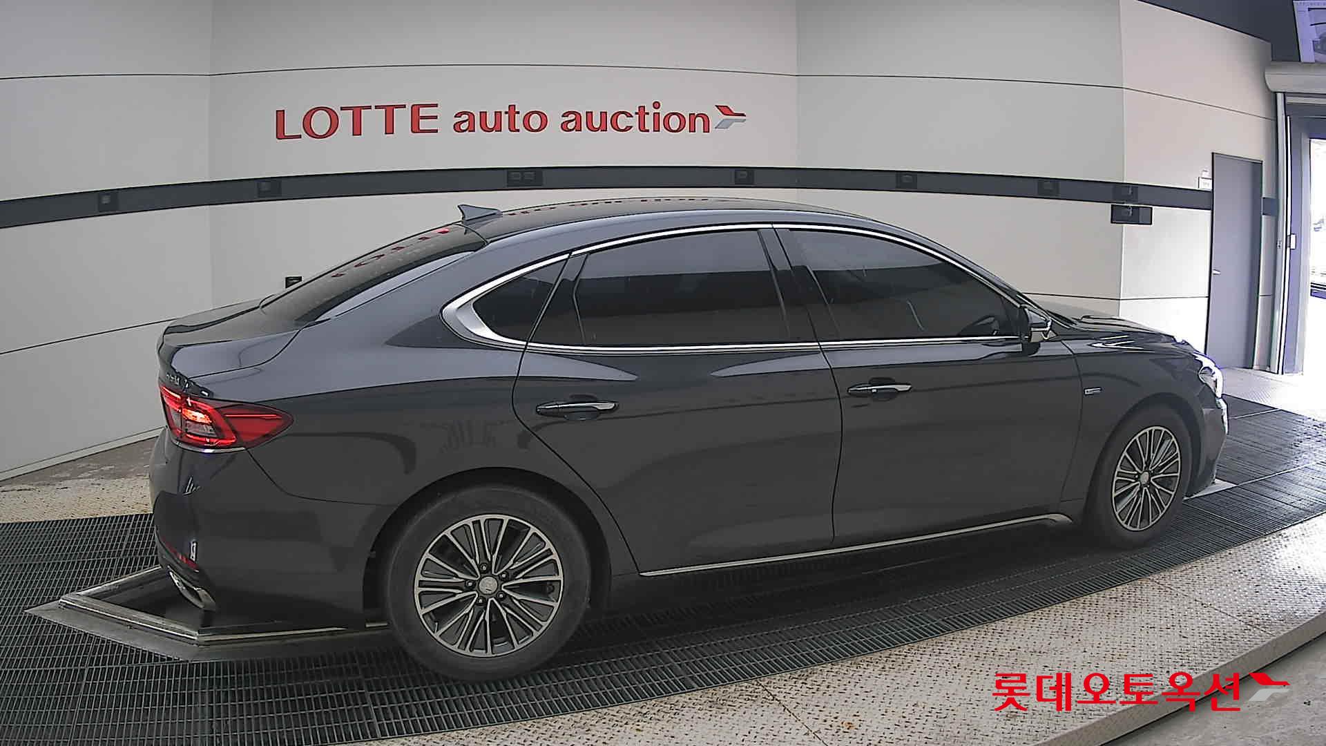 2018 - hyundai grandeur