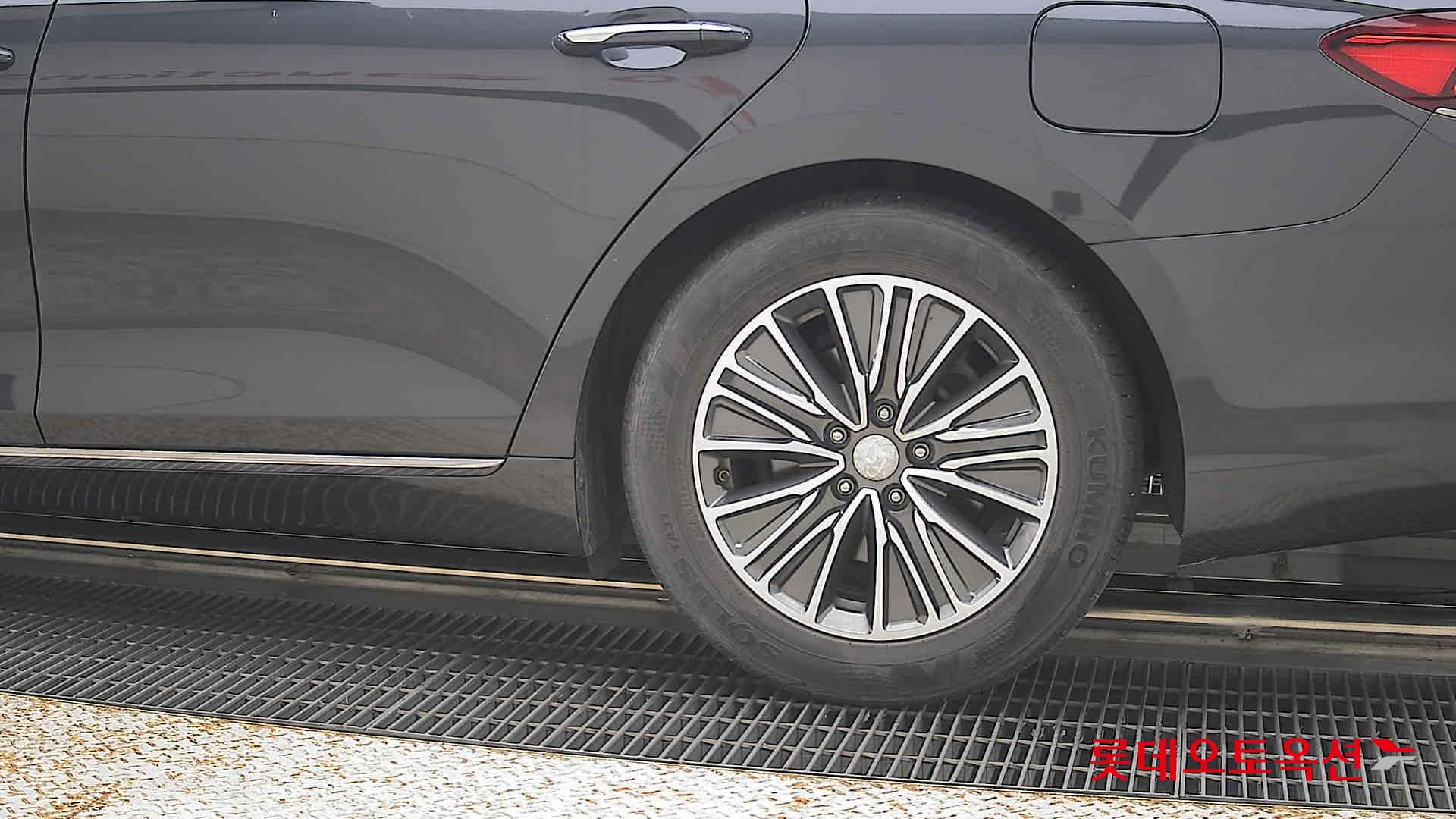 2018 - hyundai grandeur