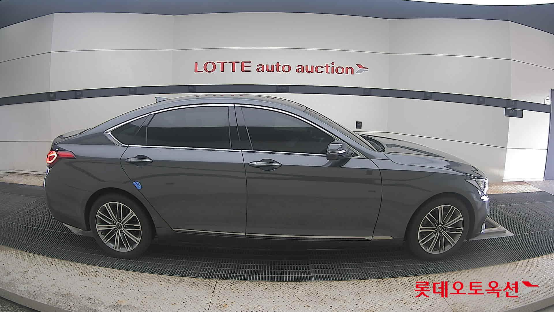2018 - genesis g80
