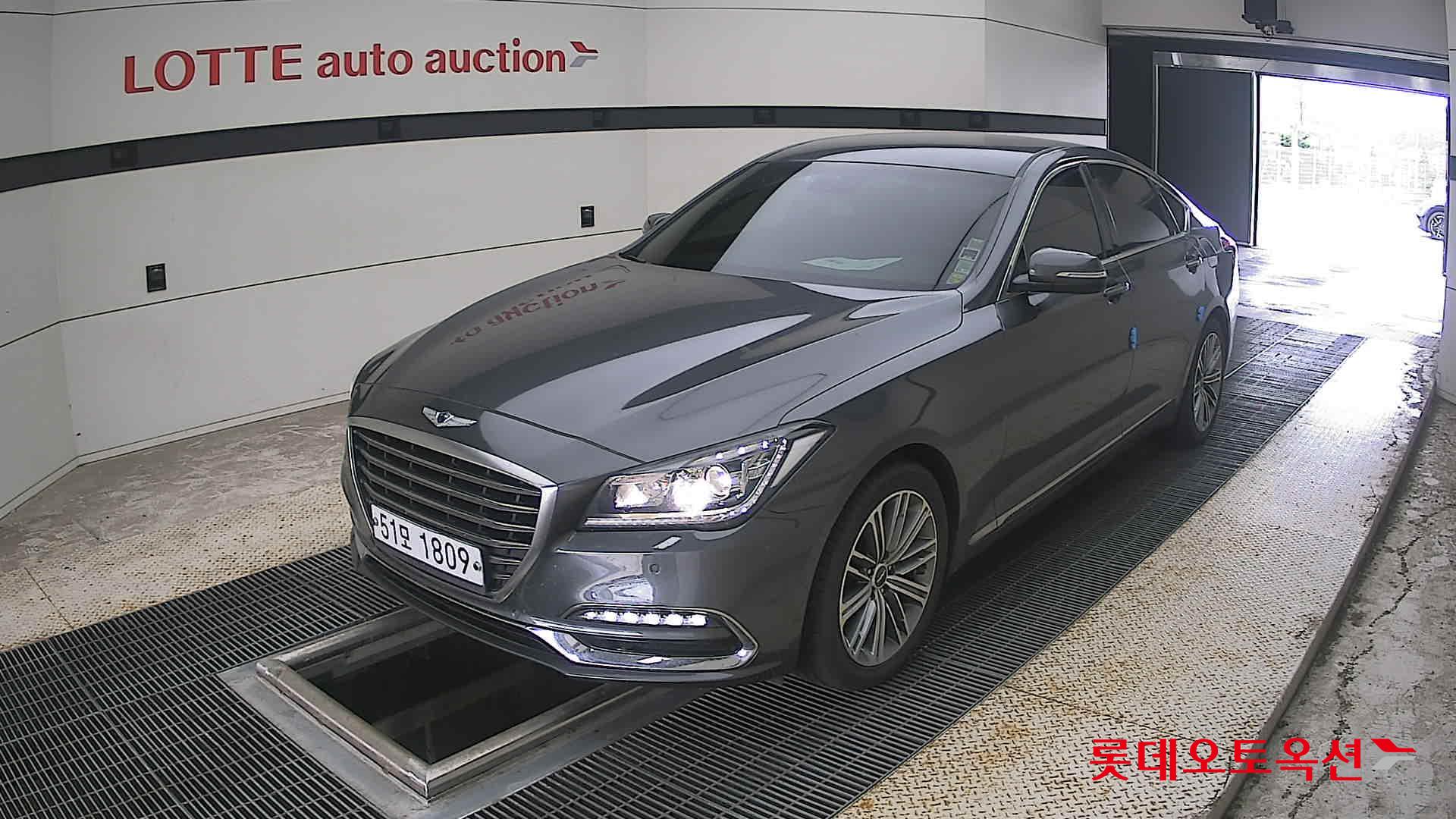 2018 - genesis g80