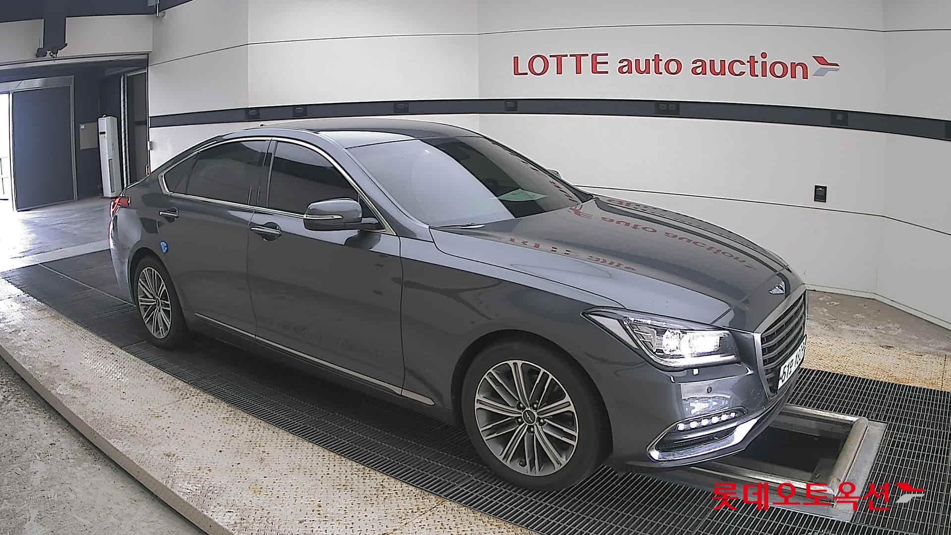 2018 - genesis g80