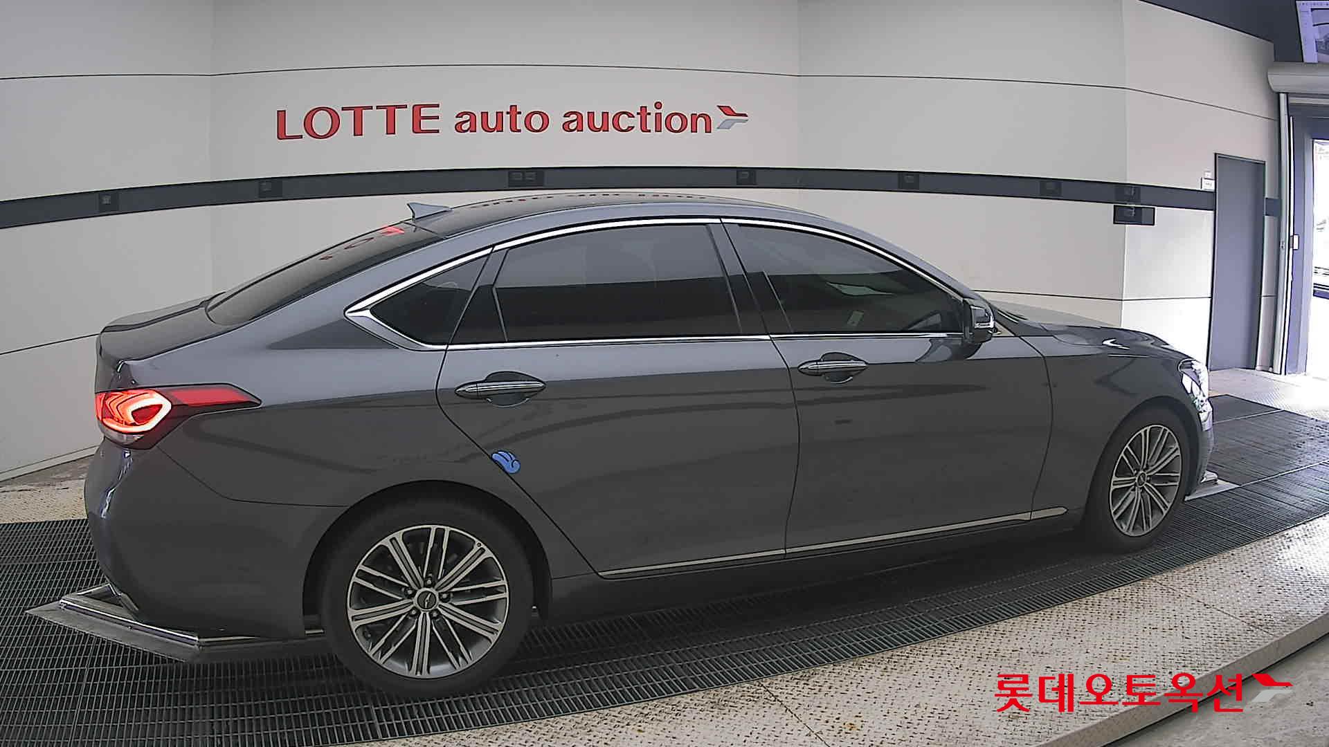 2018 - genesis g80