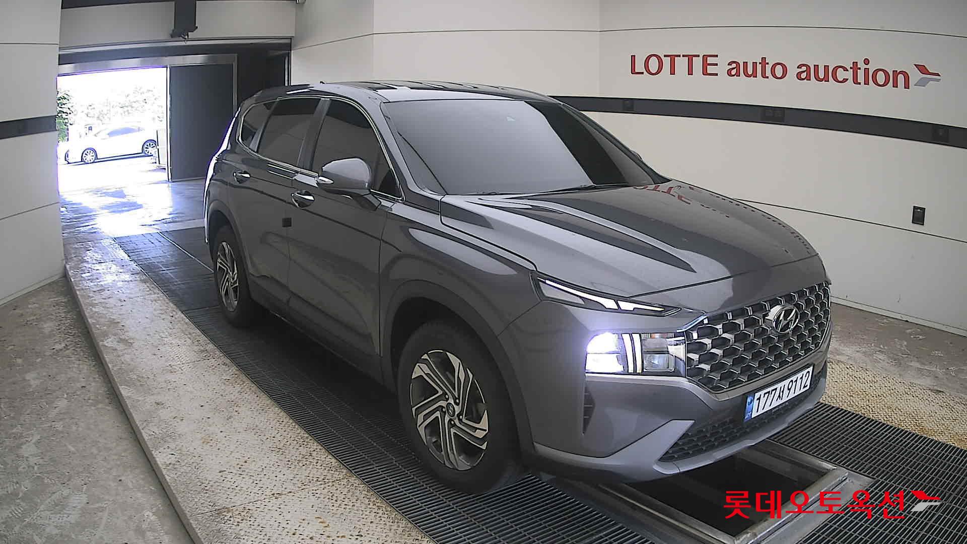 هيونداي سانتافي 2022 — صورة 19