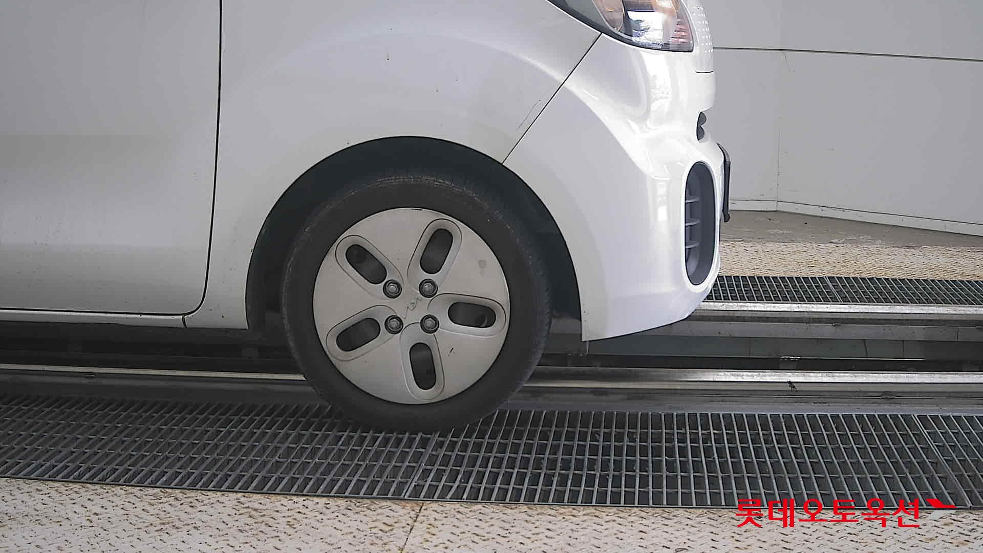 2022 - kia ray
