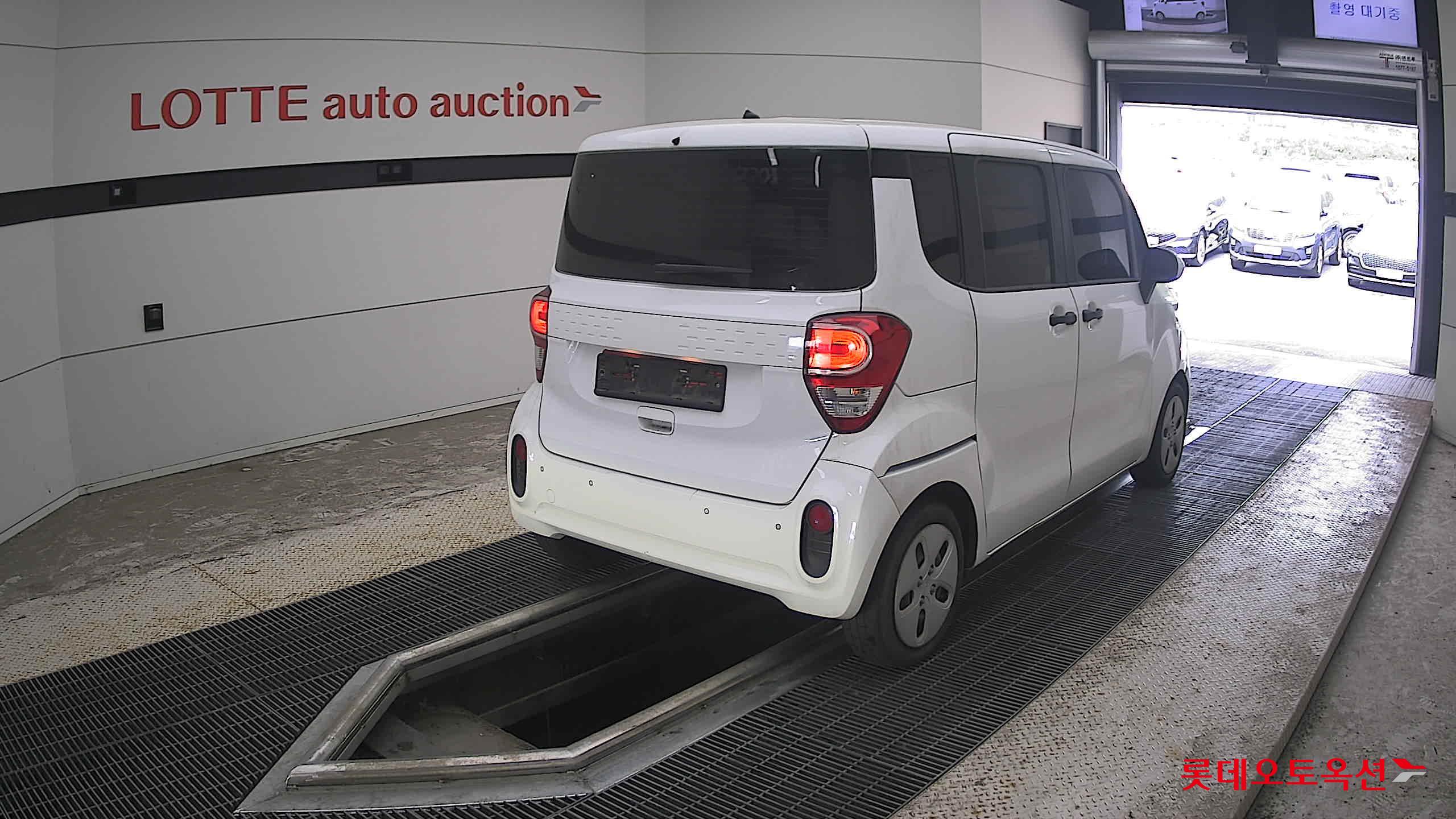 2022 - kia ray