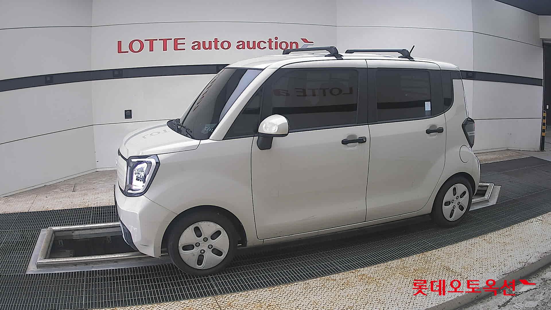 2023 - kia ray