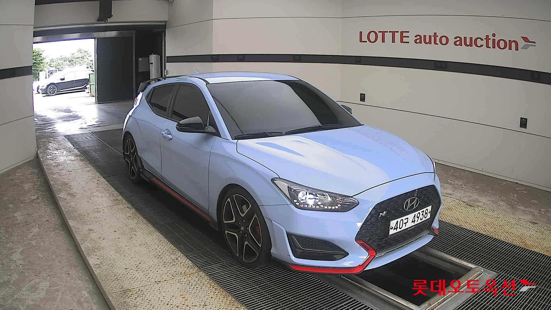 2019 - hyundai veloster