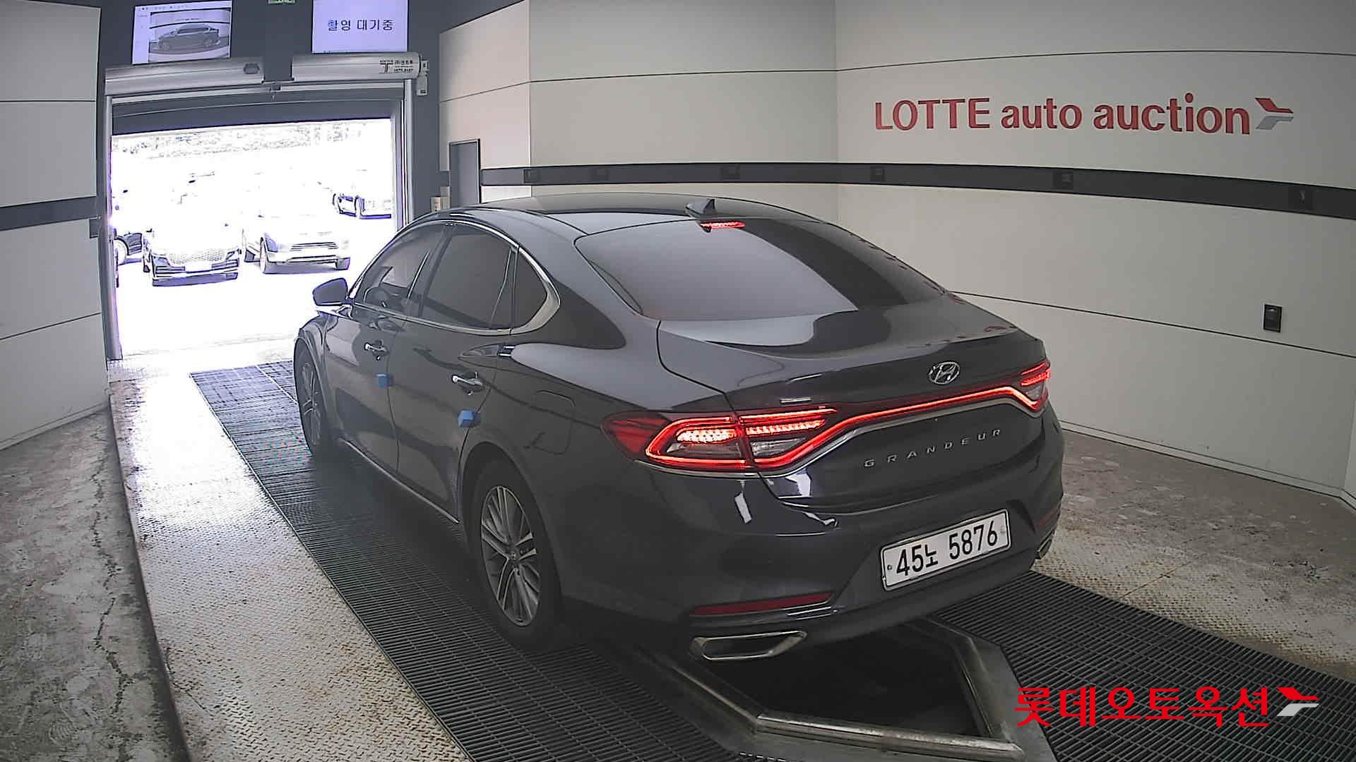 2019 - hyundai grandeur