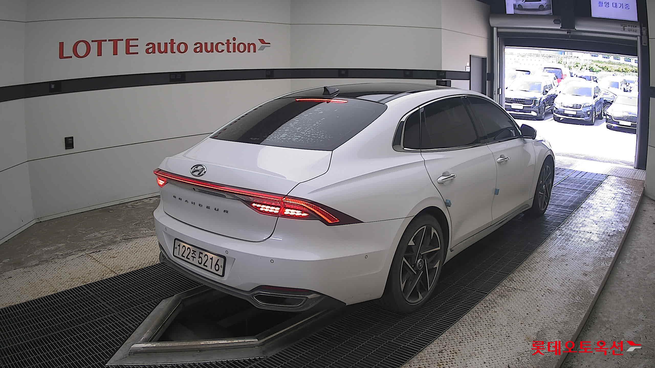 2020 - hyundai grandeur