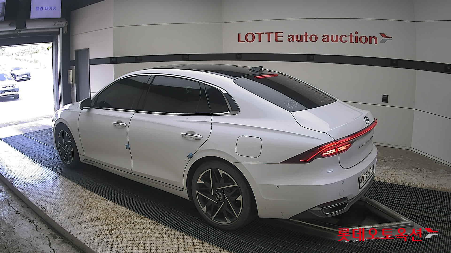2020 - hyundai grandeur