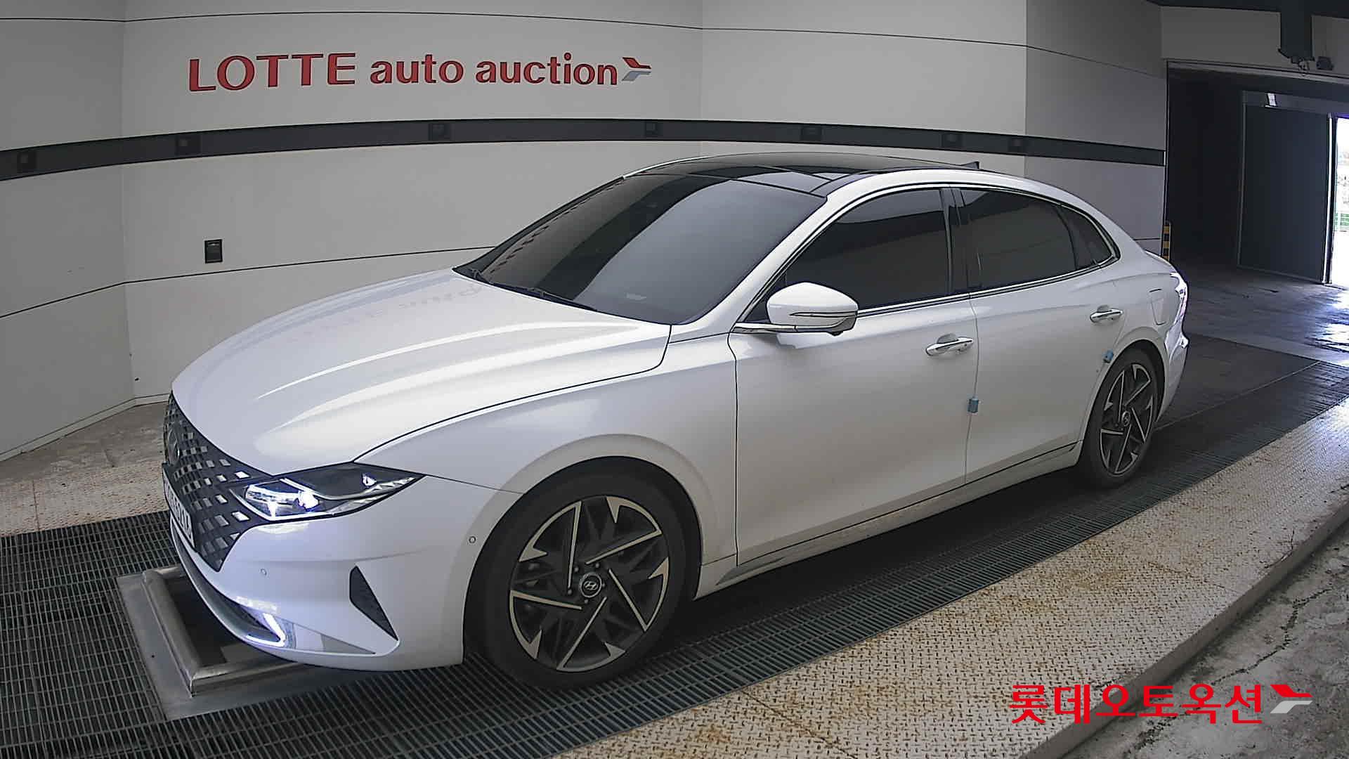 2020 - hyundai grandeur